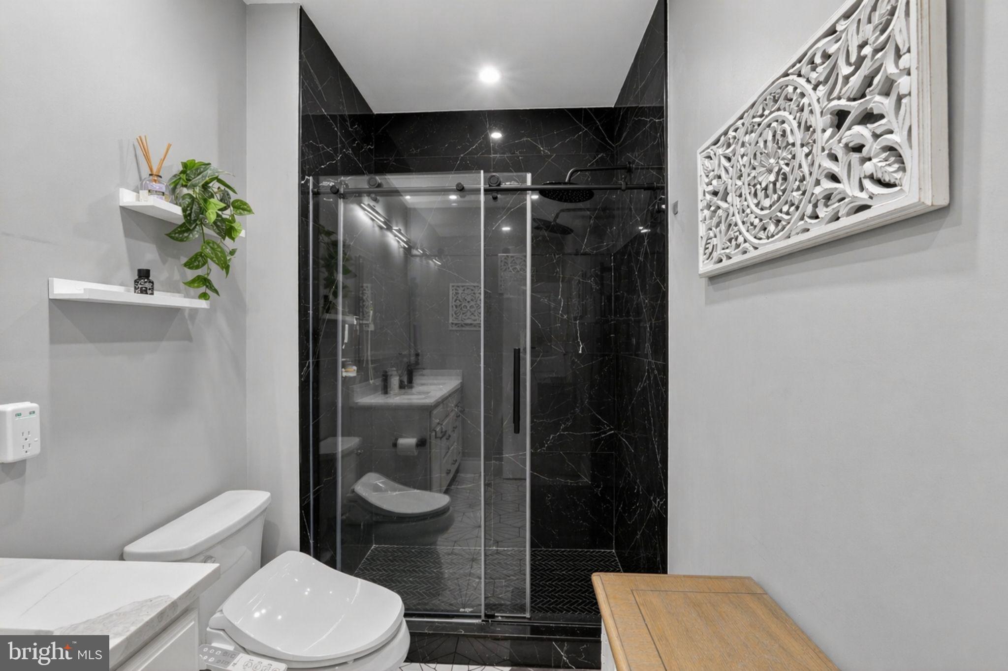 THE RETREAT AT POLAND HILL - Residential