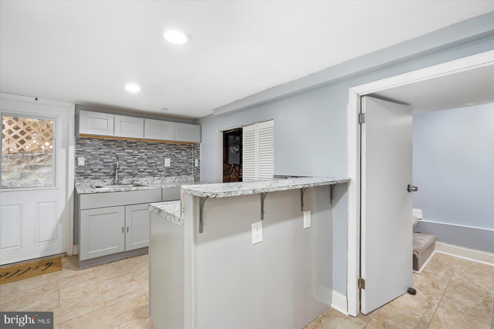 GREENSPRING - Residential Lease