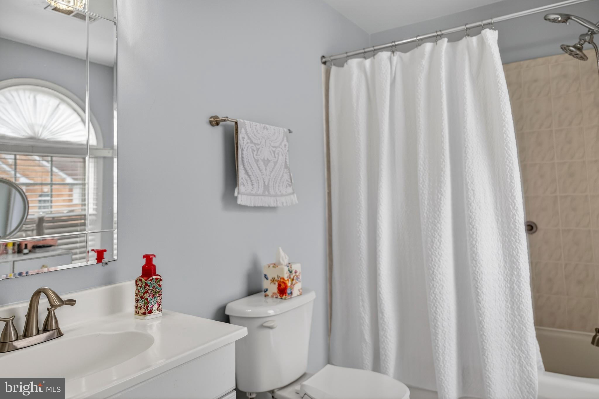 WHEATON OUT RES. (2) - Residential