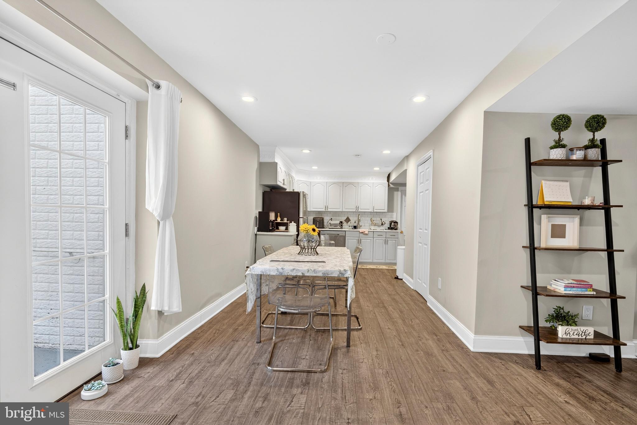 WHEATON OUT RES. (2) - Residential