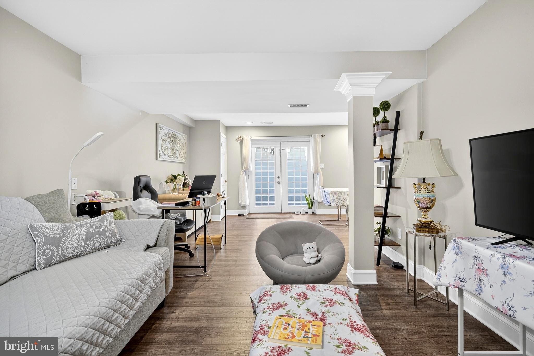 WHEATON OUT RES. (2) - Residential