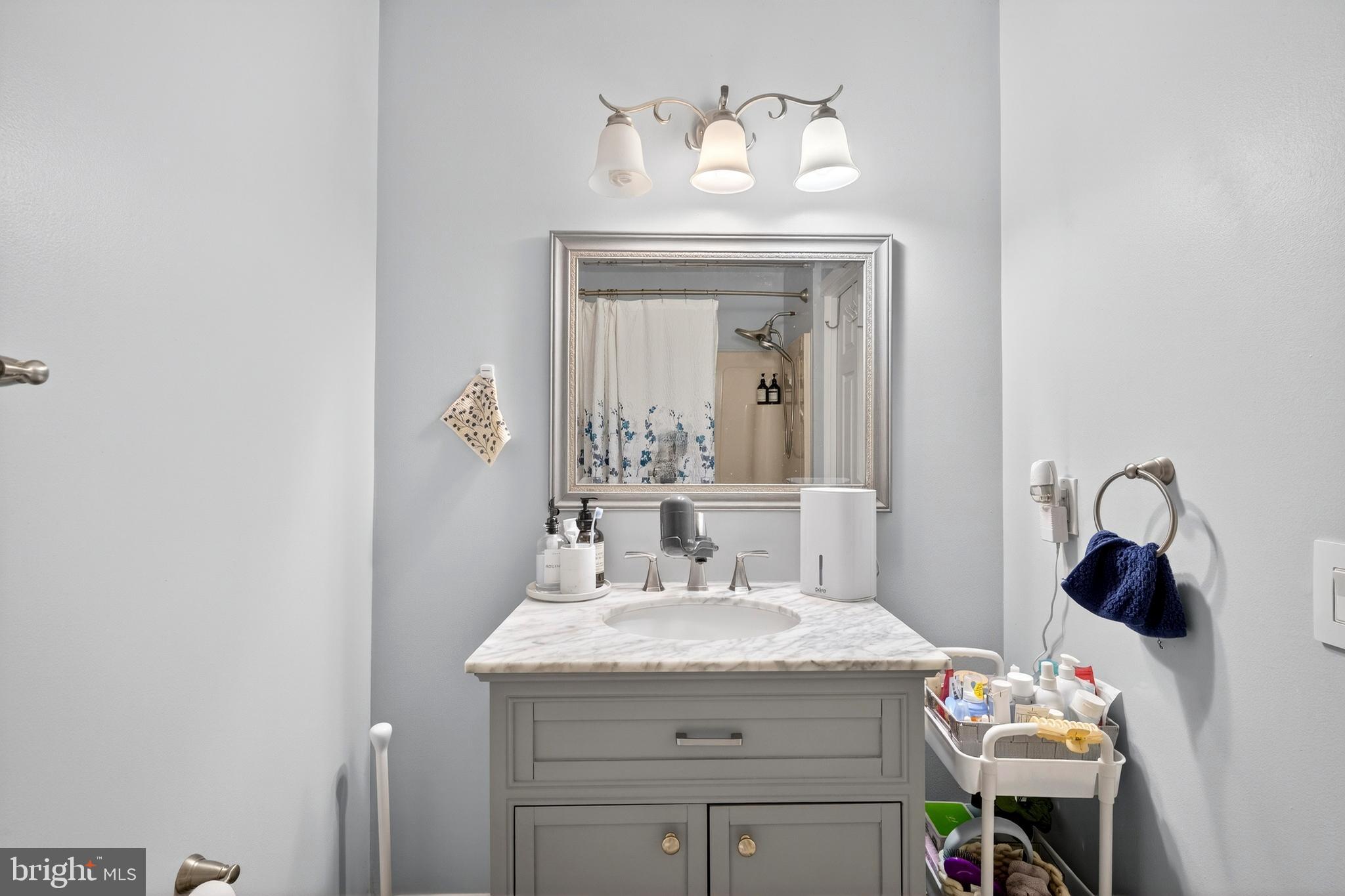 WHEATON OUT RES. (2) - Residential