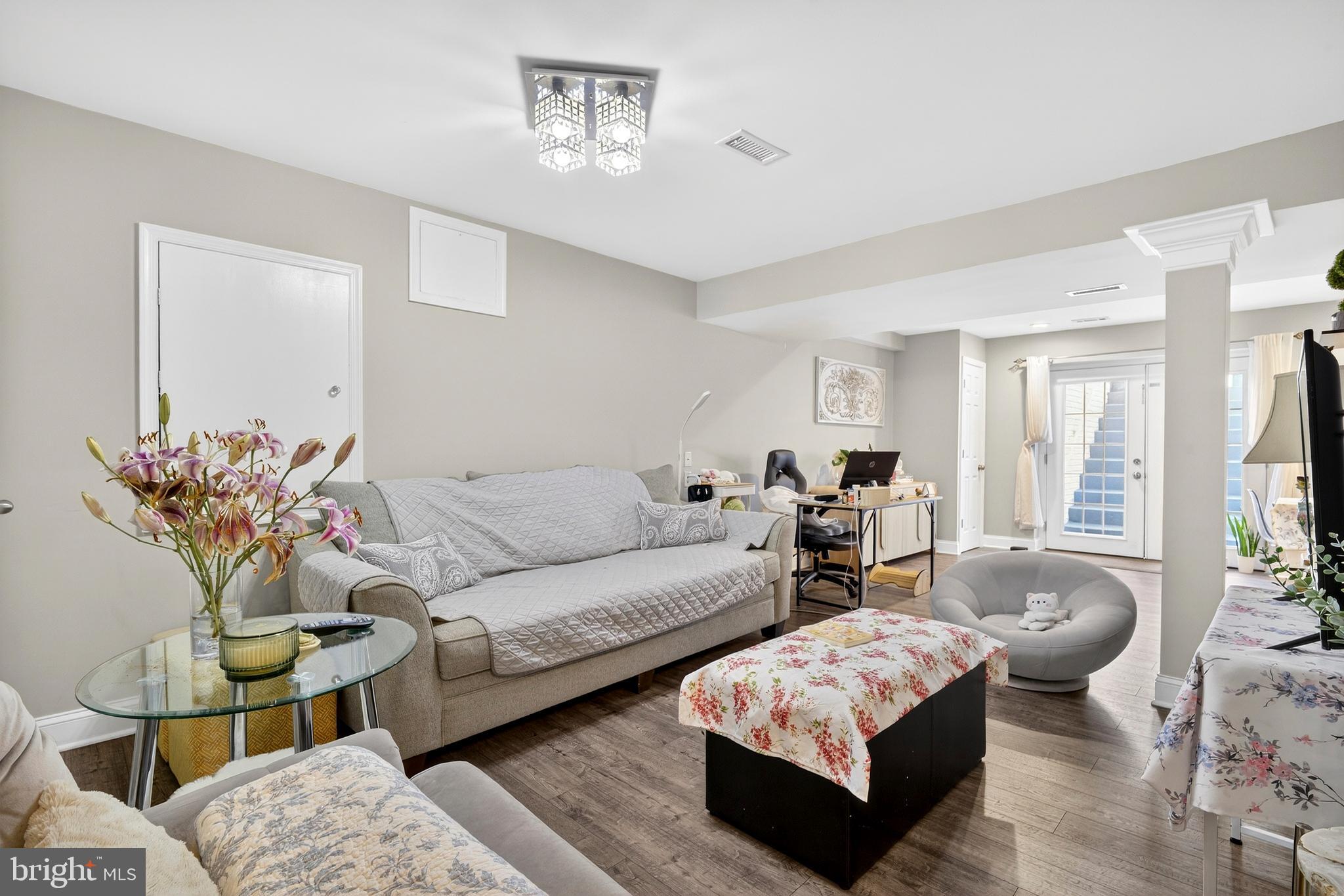 WHEATON OUT RES. (2) - Residential