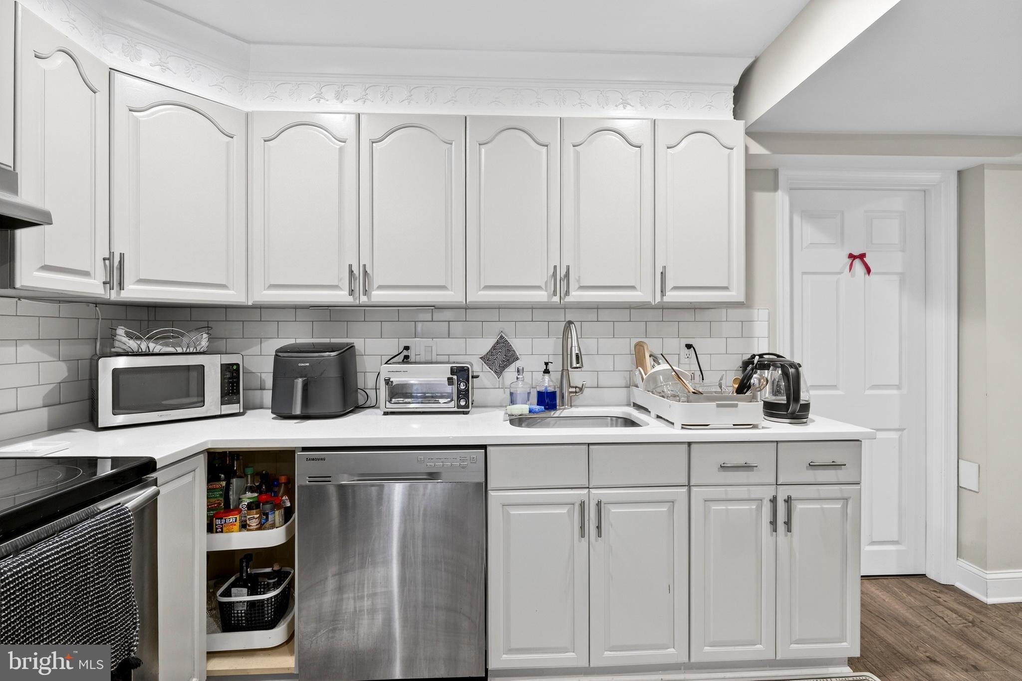 WHEATON OUT RES. (2) - Residential