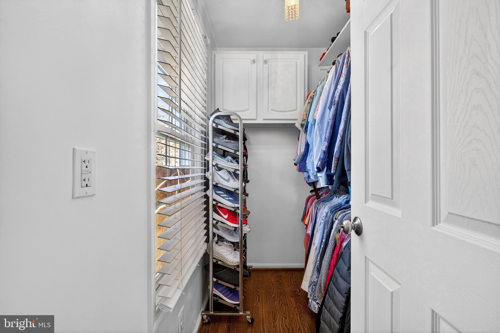 WHEATON OUT RES. (2) - Residential