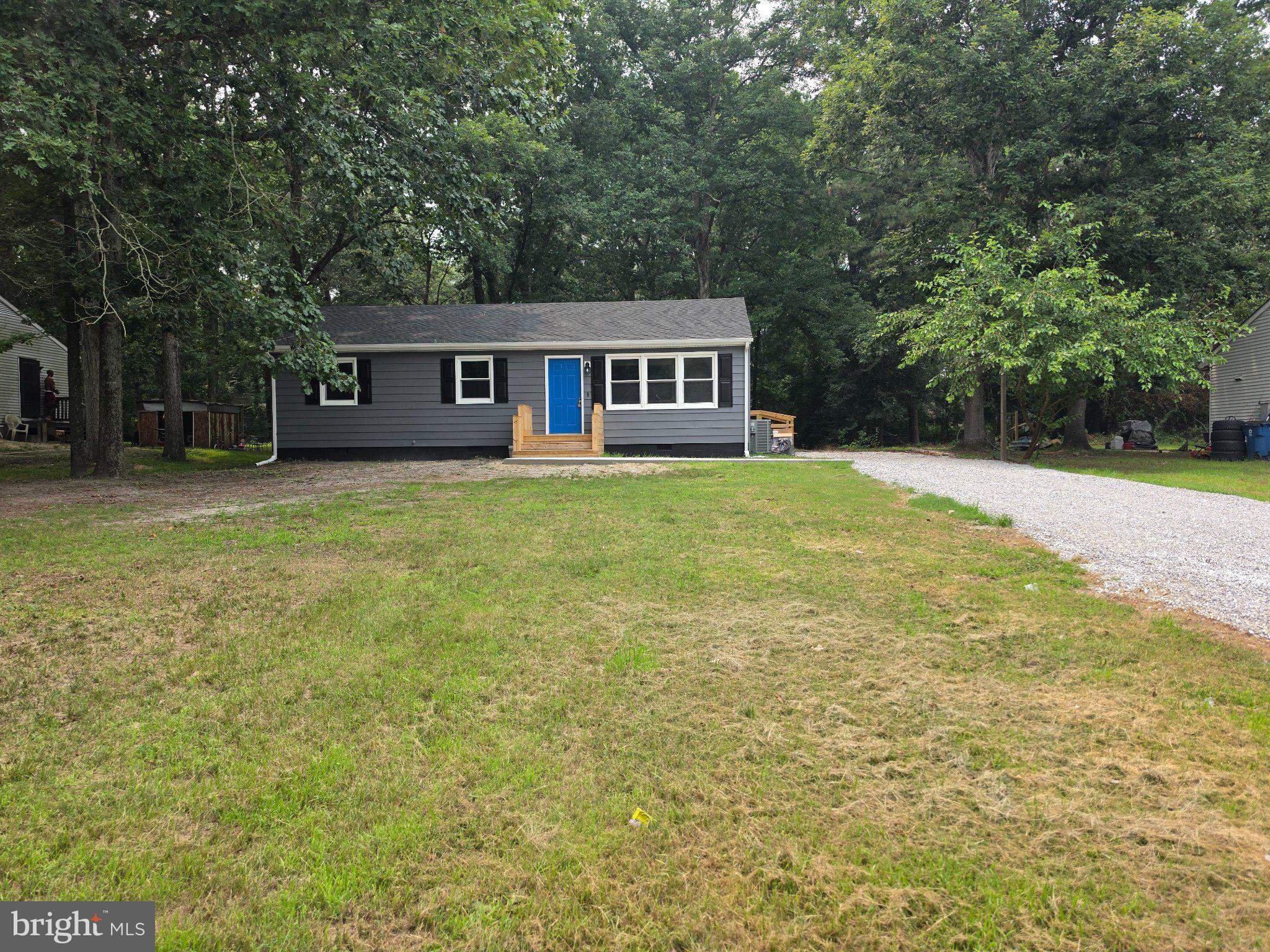 1706 SAMUEL LANE
