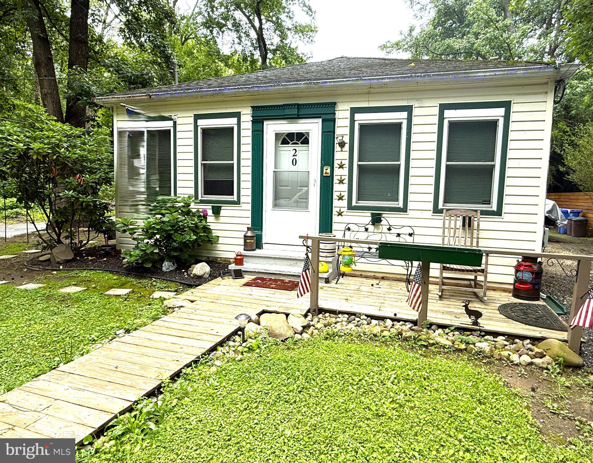 20 RANCOCAS TRAIL