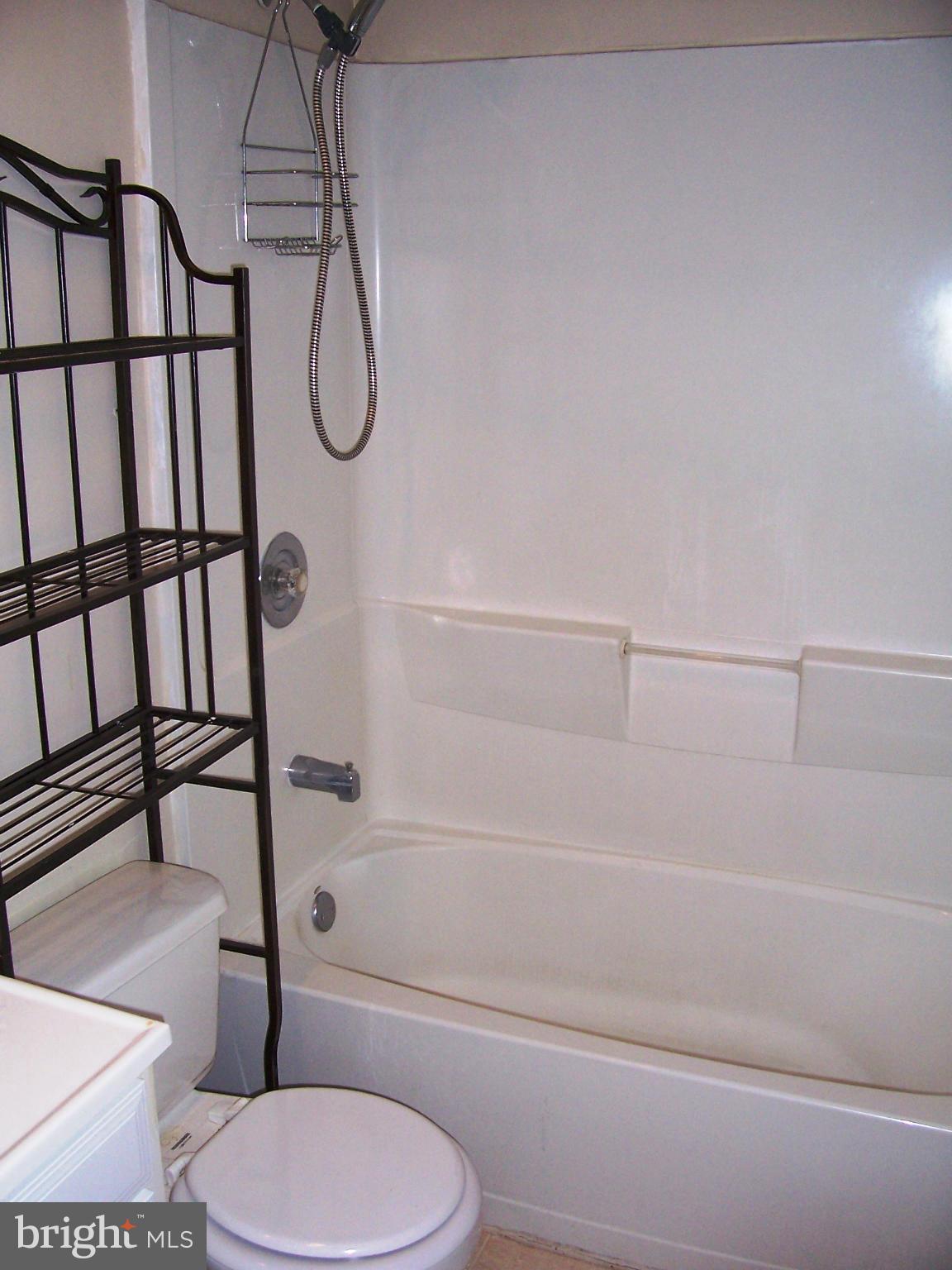 ST CHARLES SUB - CARRINGTON - Residential Lease