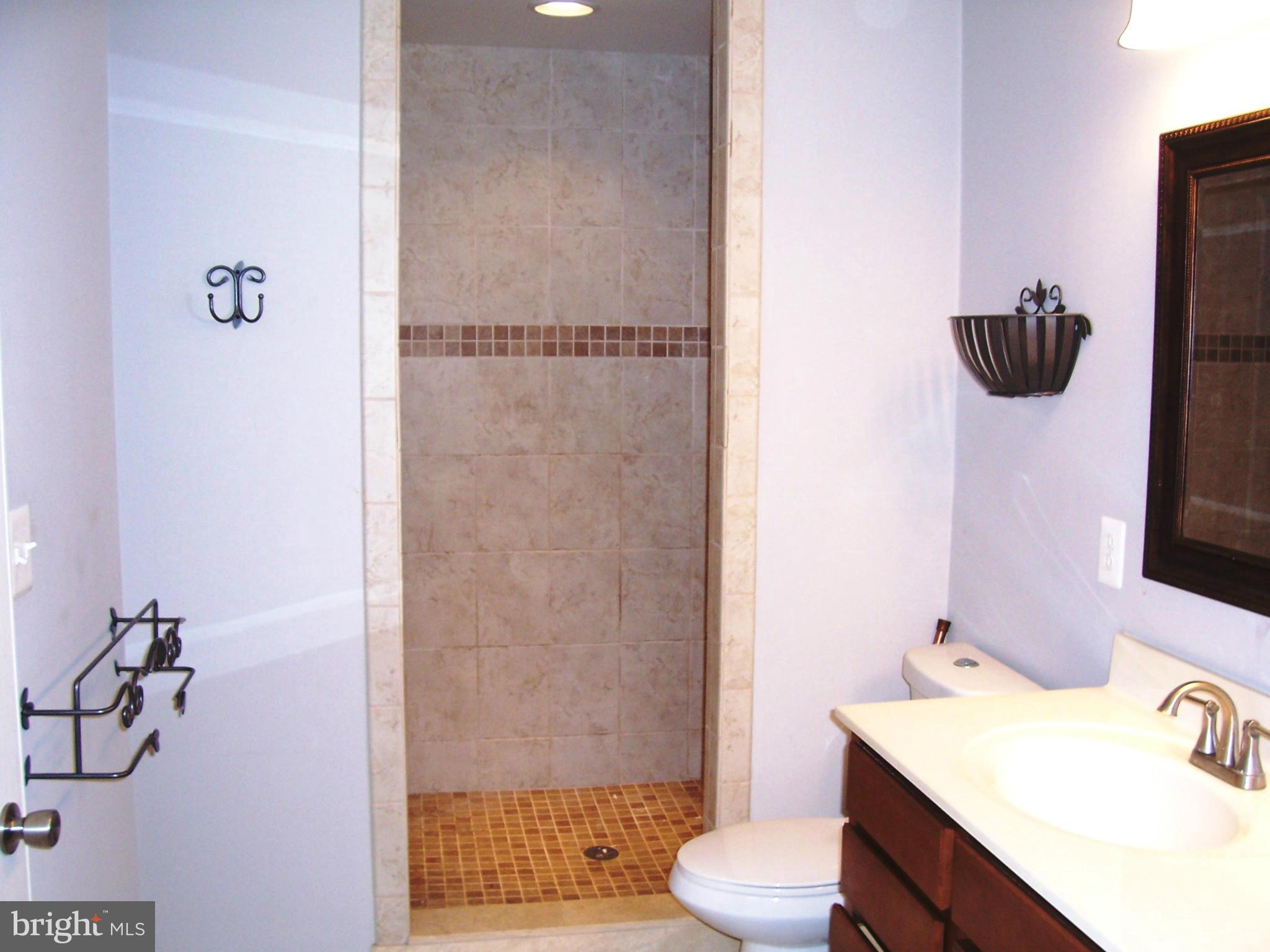 ST CHARLES SUB - CARRINGTON - Residential Lease