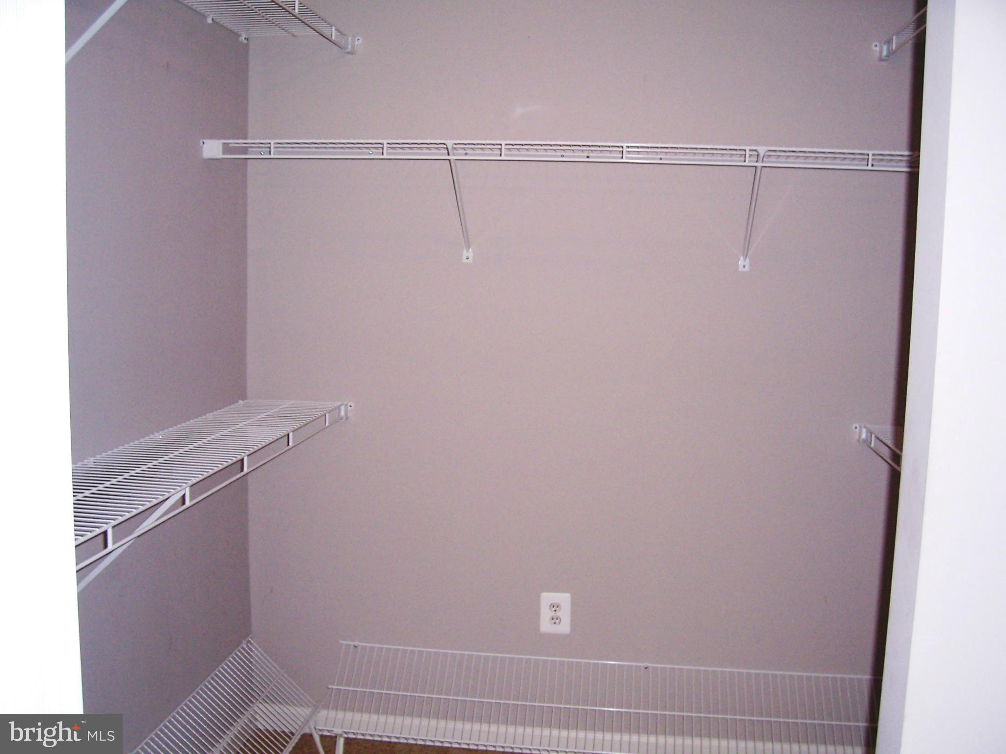 ST CHARLES SUB - CARRINGTON - Residential Lease