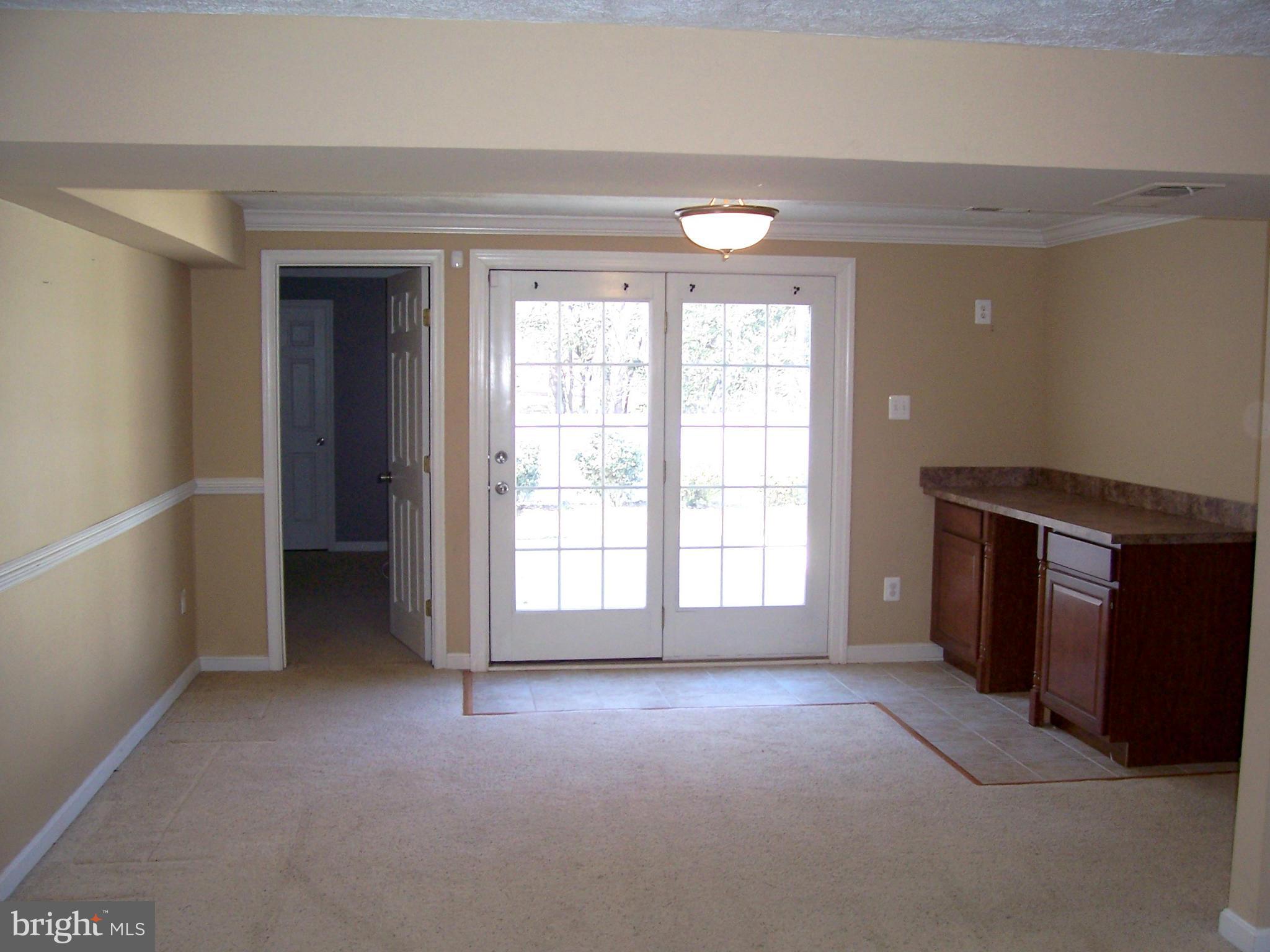 ST CHARLES SUB - CARRINGTON - Residential Lease