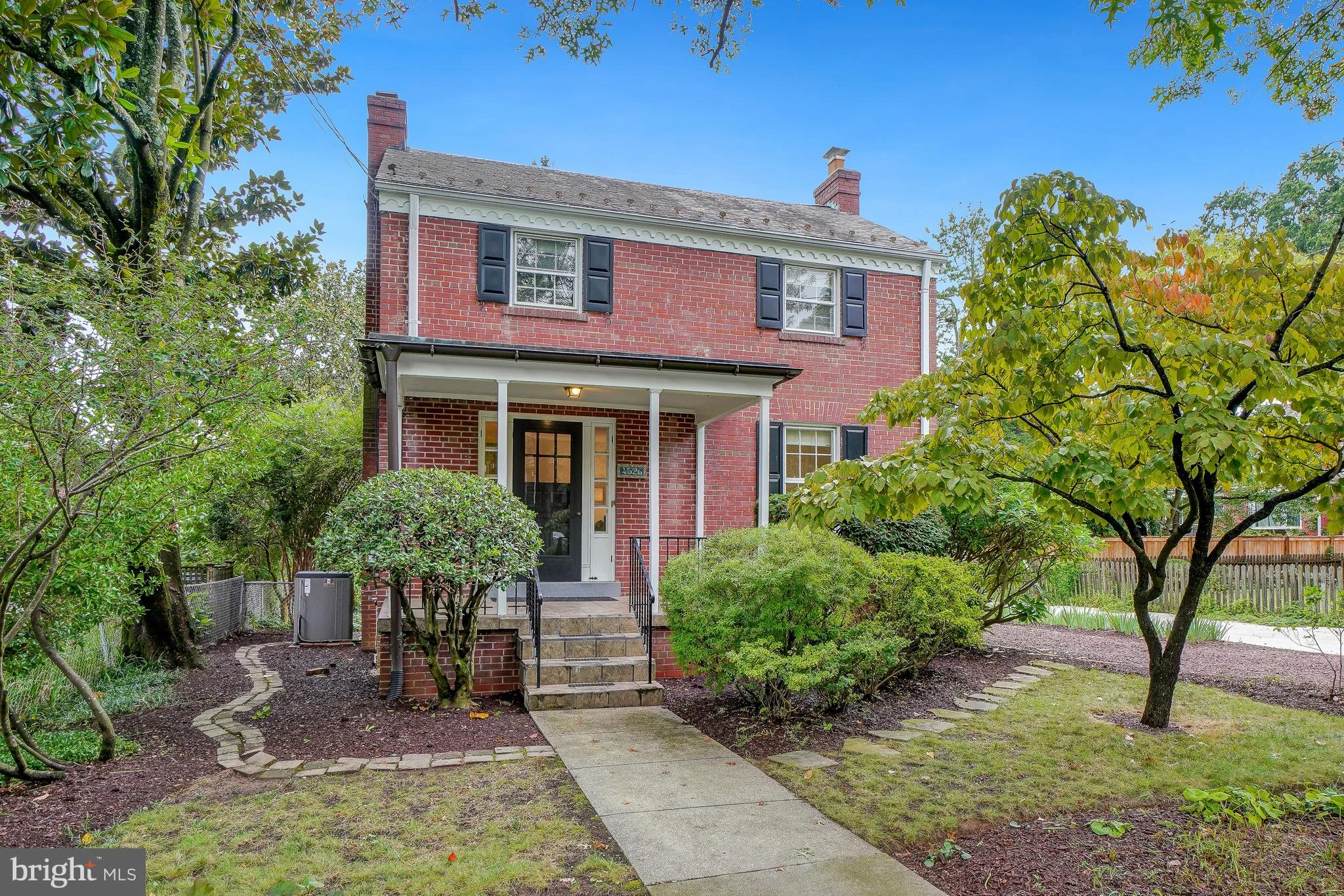 4526 NW 44th Street NW, Washington, DC 20016