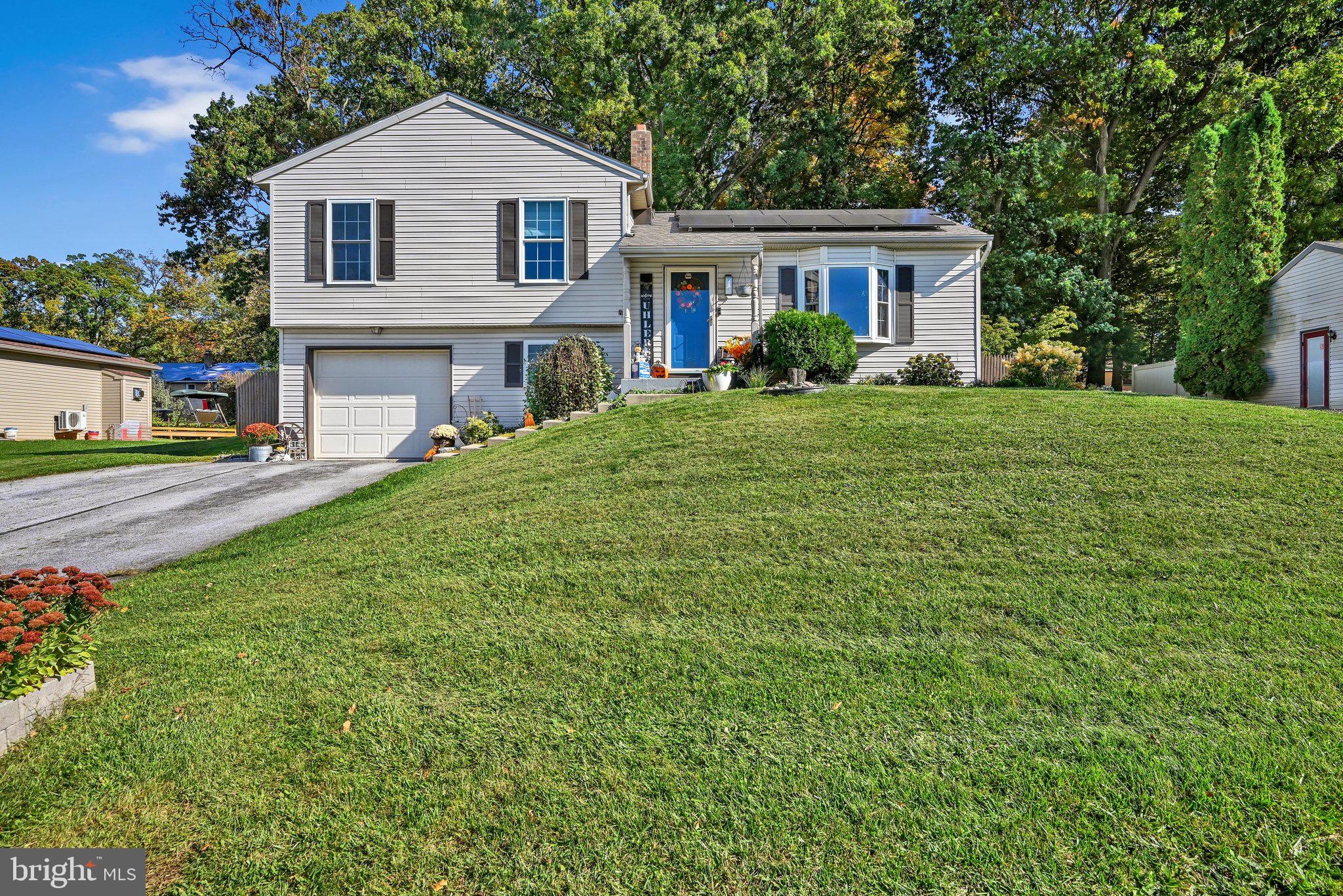32 E BROOKFIELD DRIVE