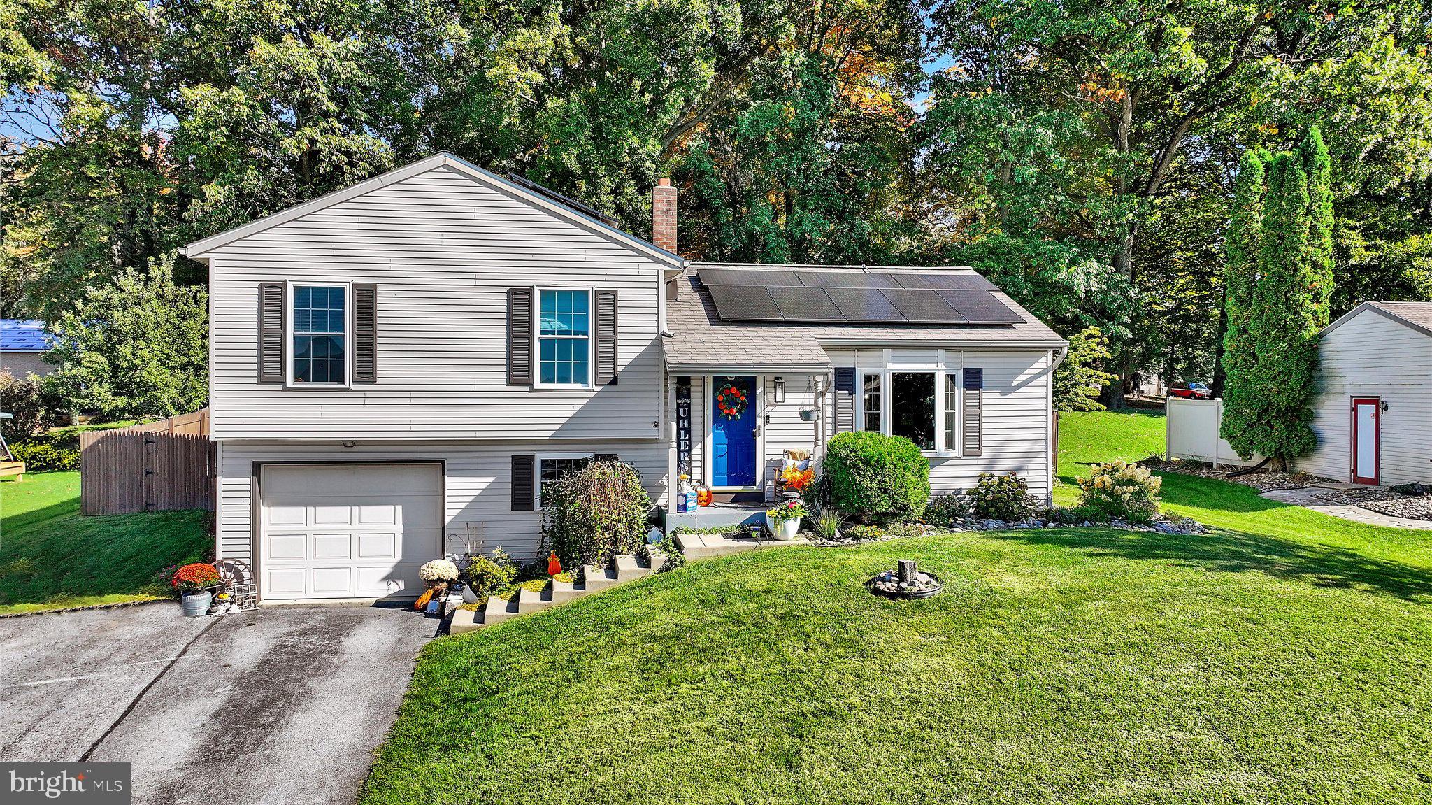 32 E BROOKFIELD DRIVE