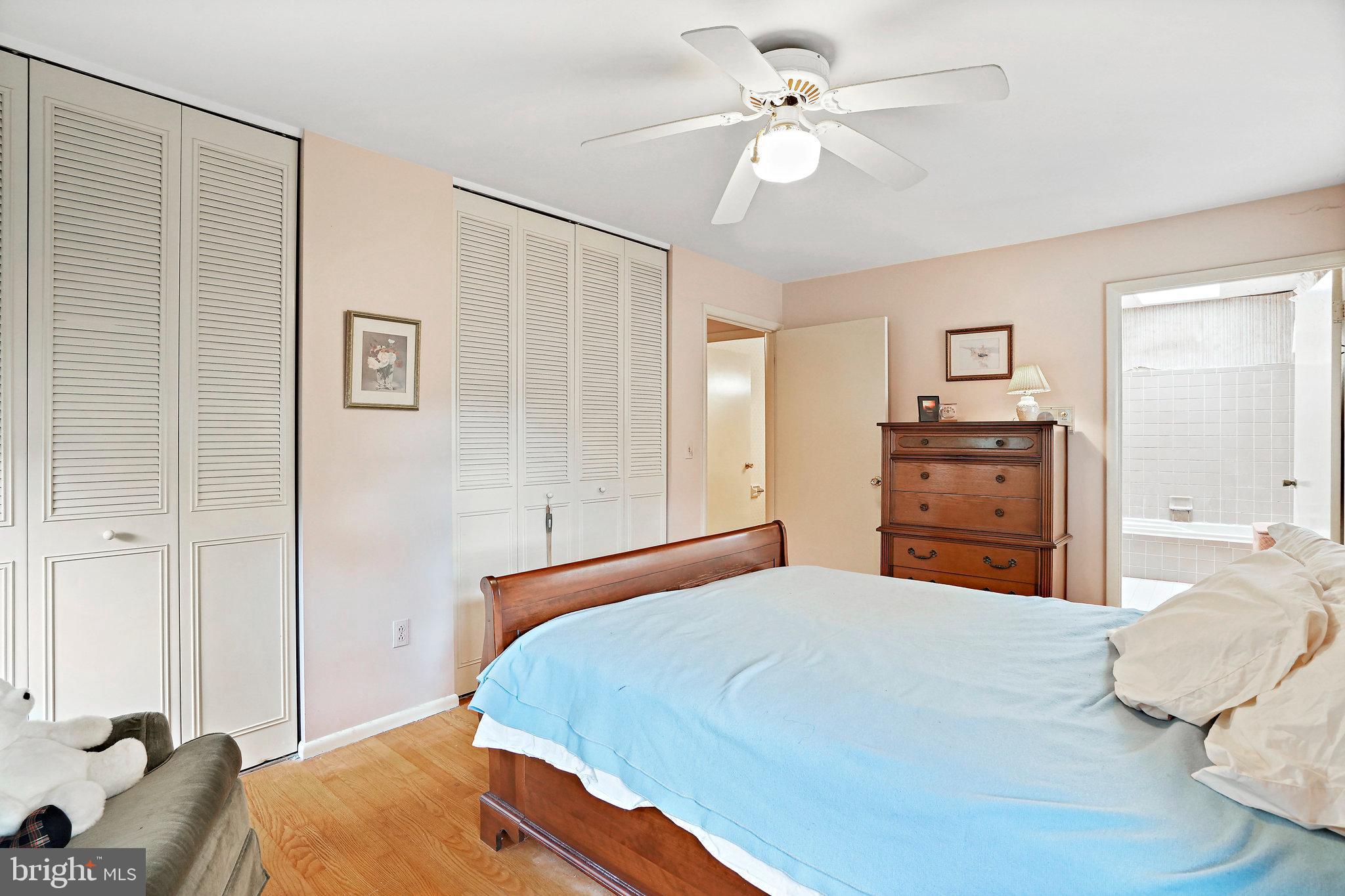 MT RADNOR HEIGHTS - Residential