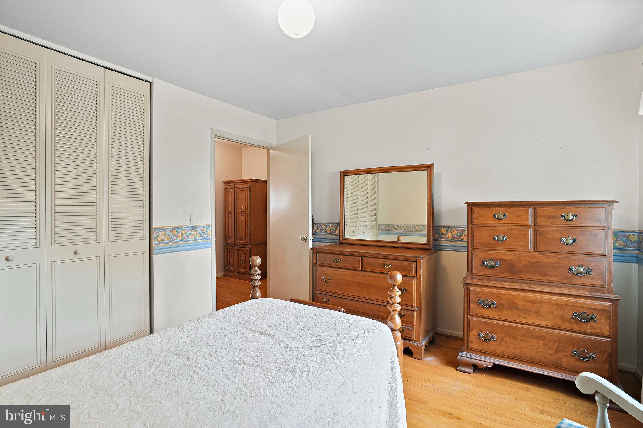 MT RADNOR HEIGHTS - Residential