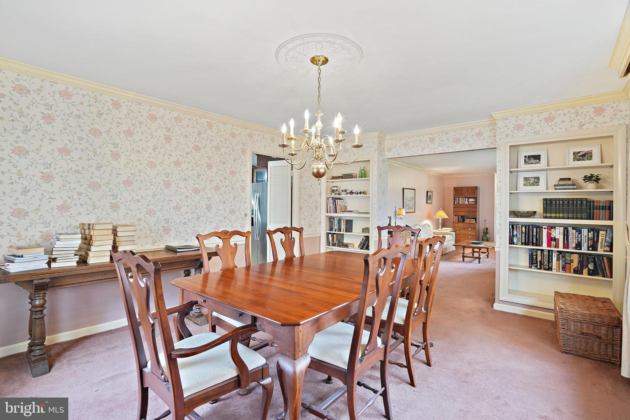 MT RADNOR HEIGHTS - Residential