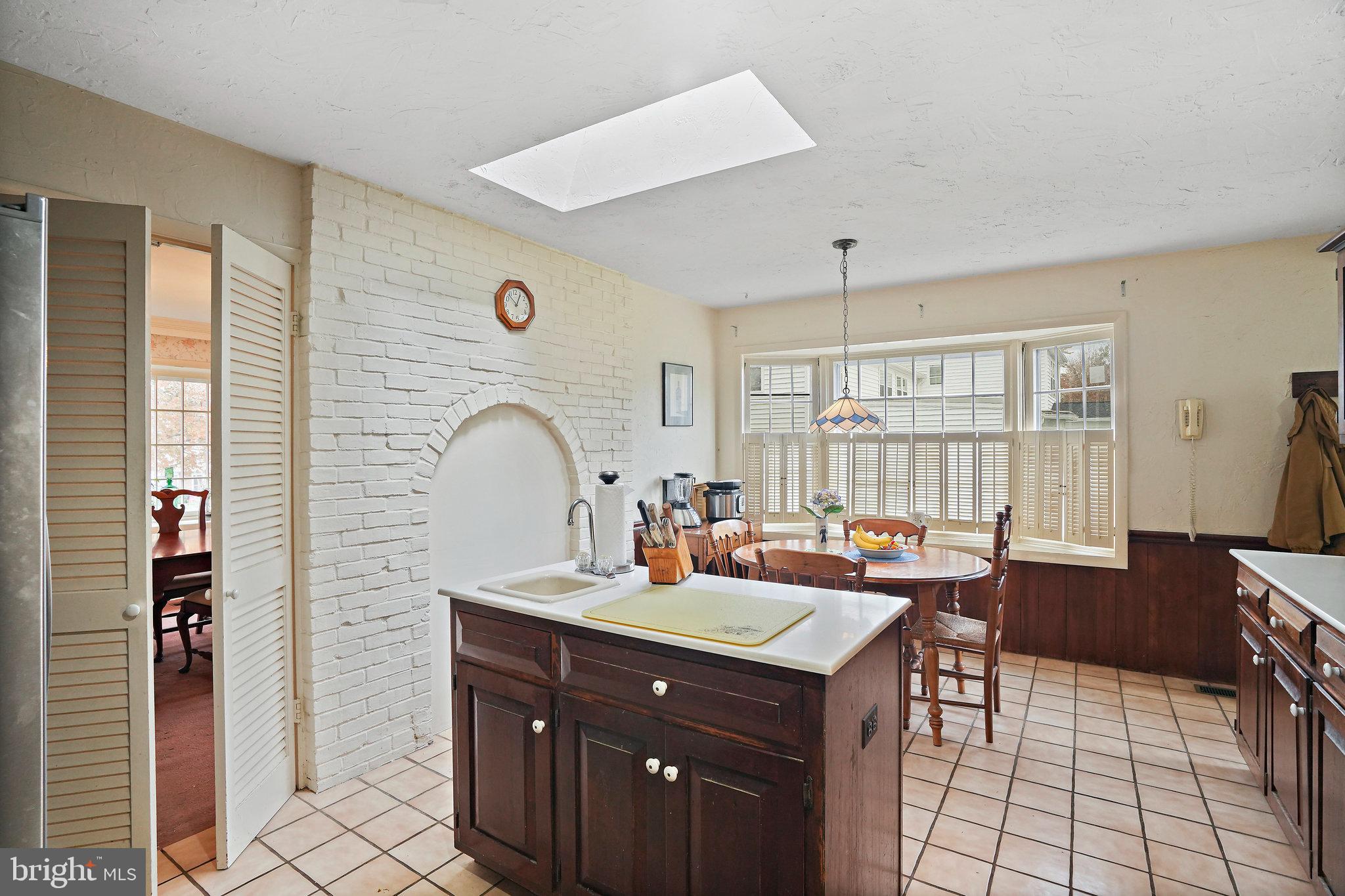 MT RADNOR HEIGHTS - Residential