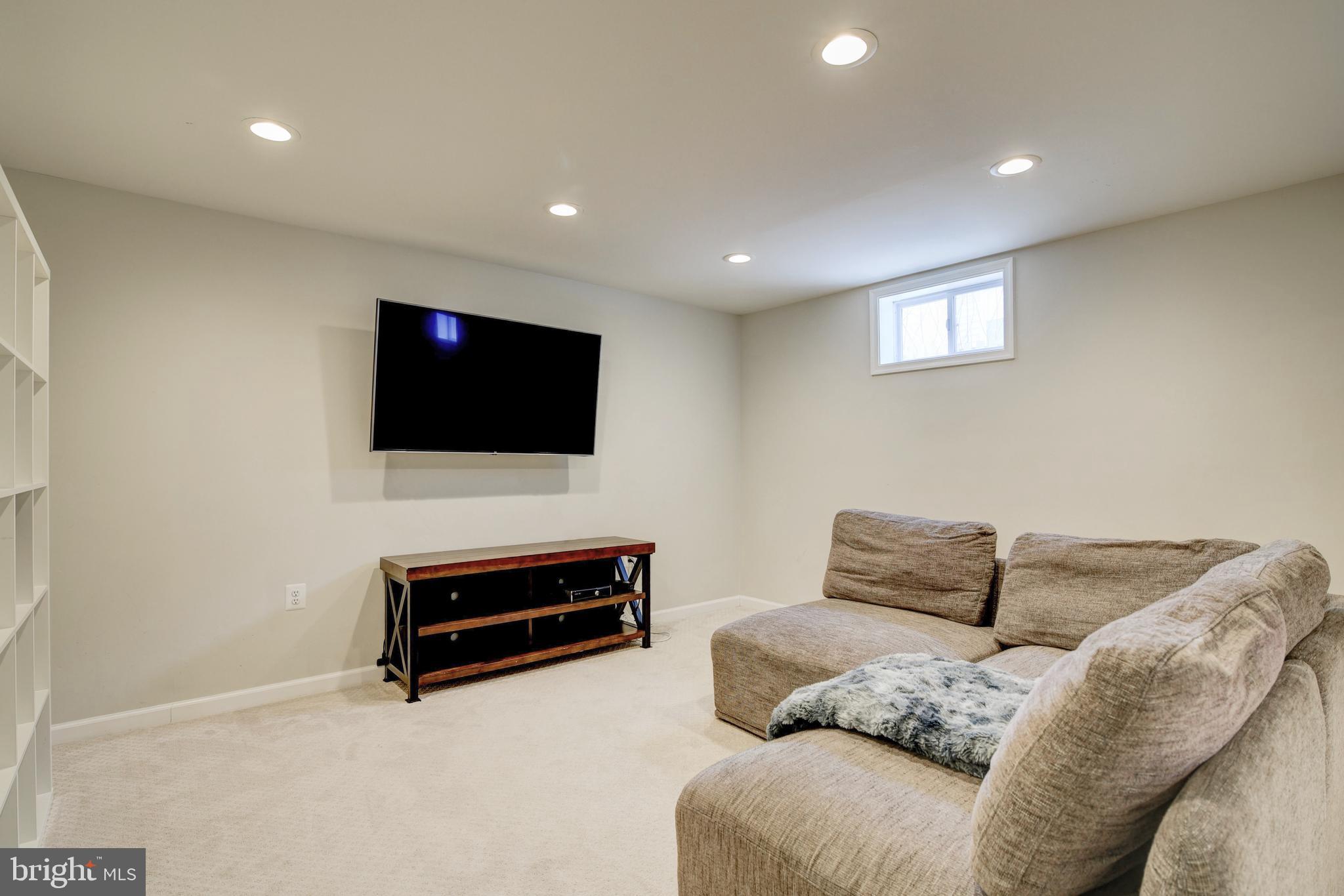 WEXFORD EAST - Residential