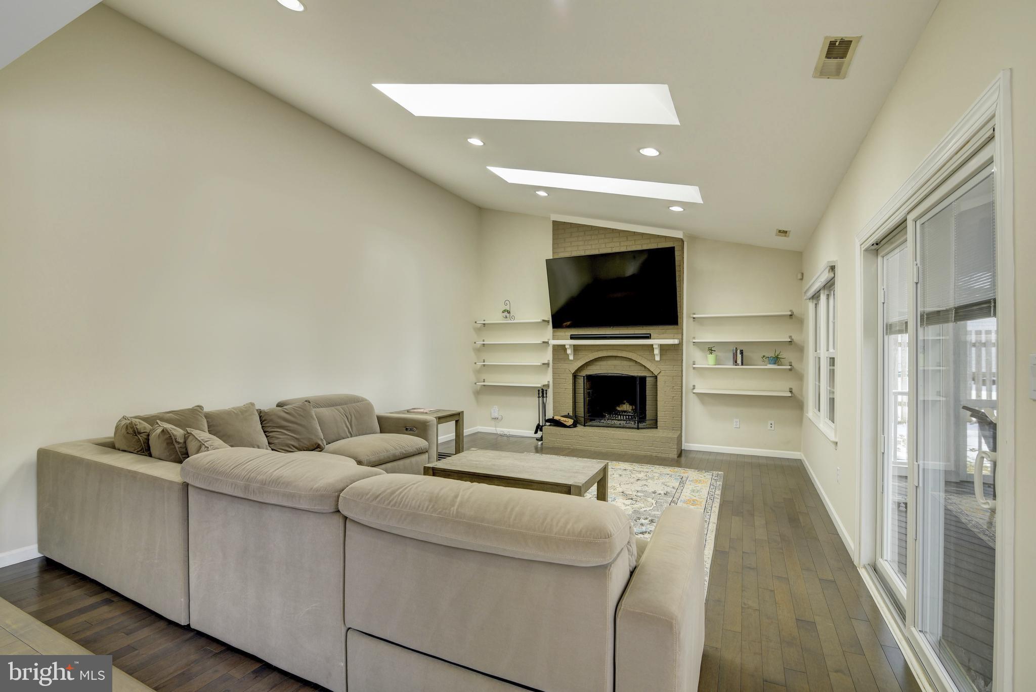 WEXFORD EAST - Residential