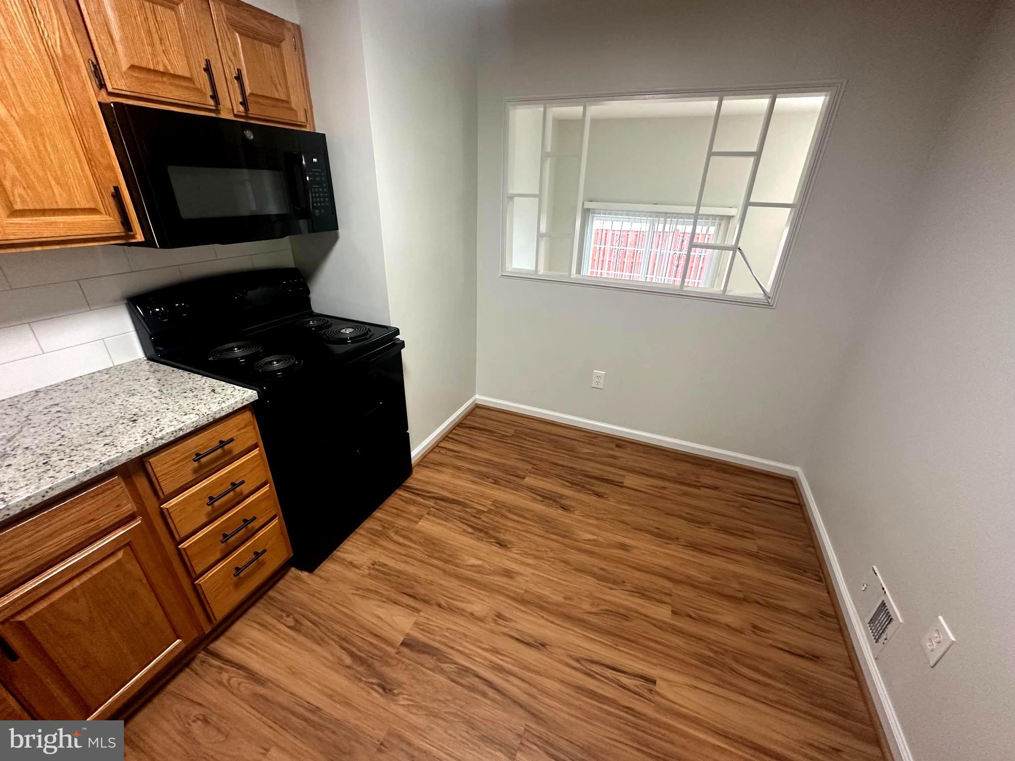 PROPHECY - Residential Lease