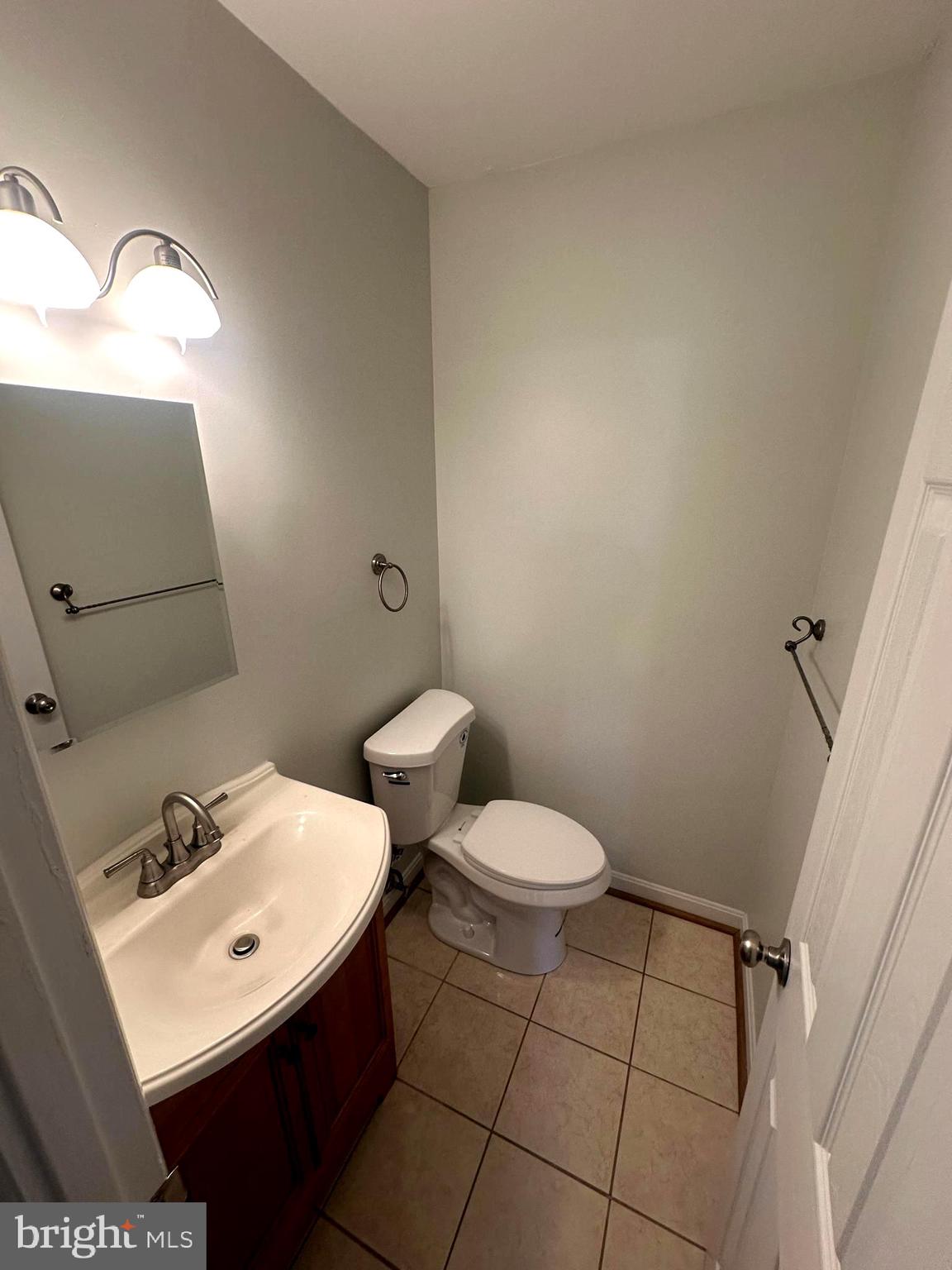 PROPHECY - Residential Lease