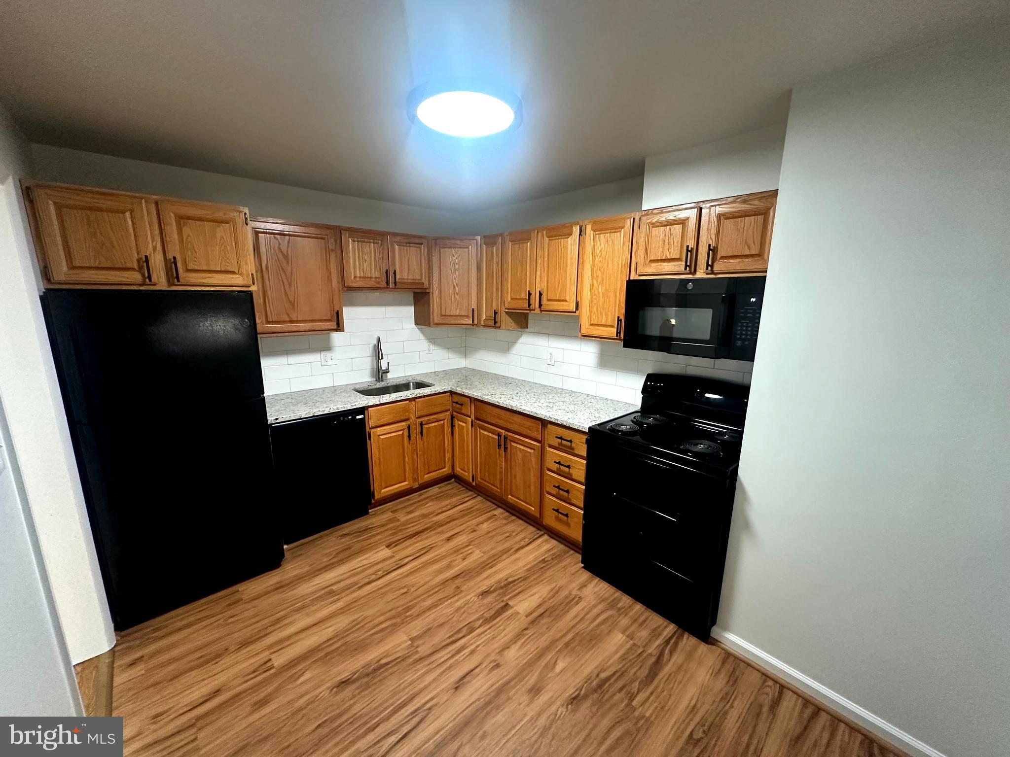 PROPHECY - Residential Lease