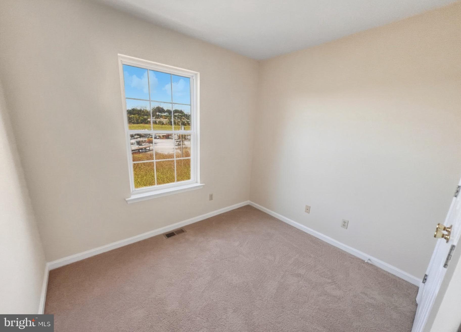 CAPTAINS QUARTER CONDOMINIUM - Residential Lease