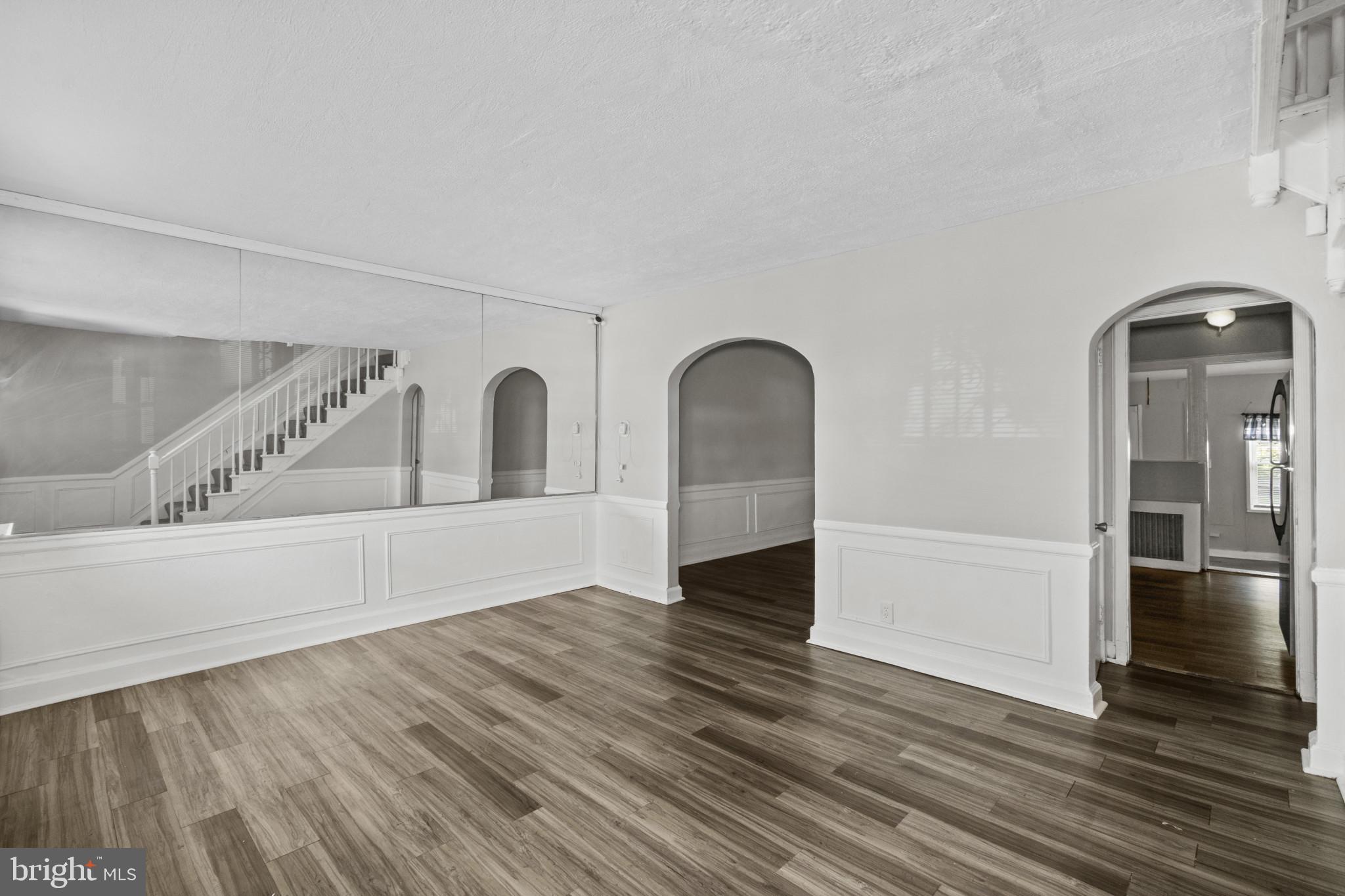 MIDTOWN EDMONDSON - Residential