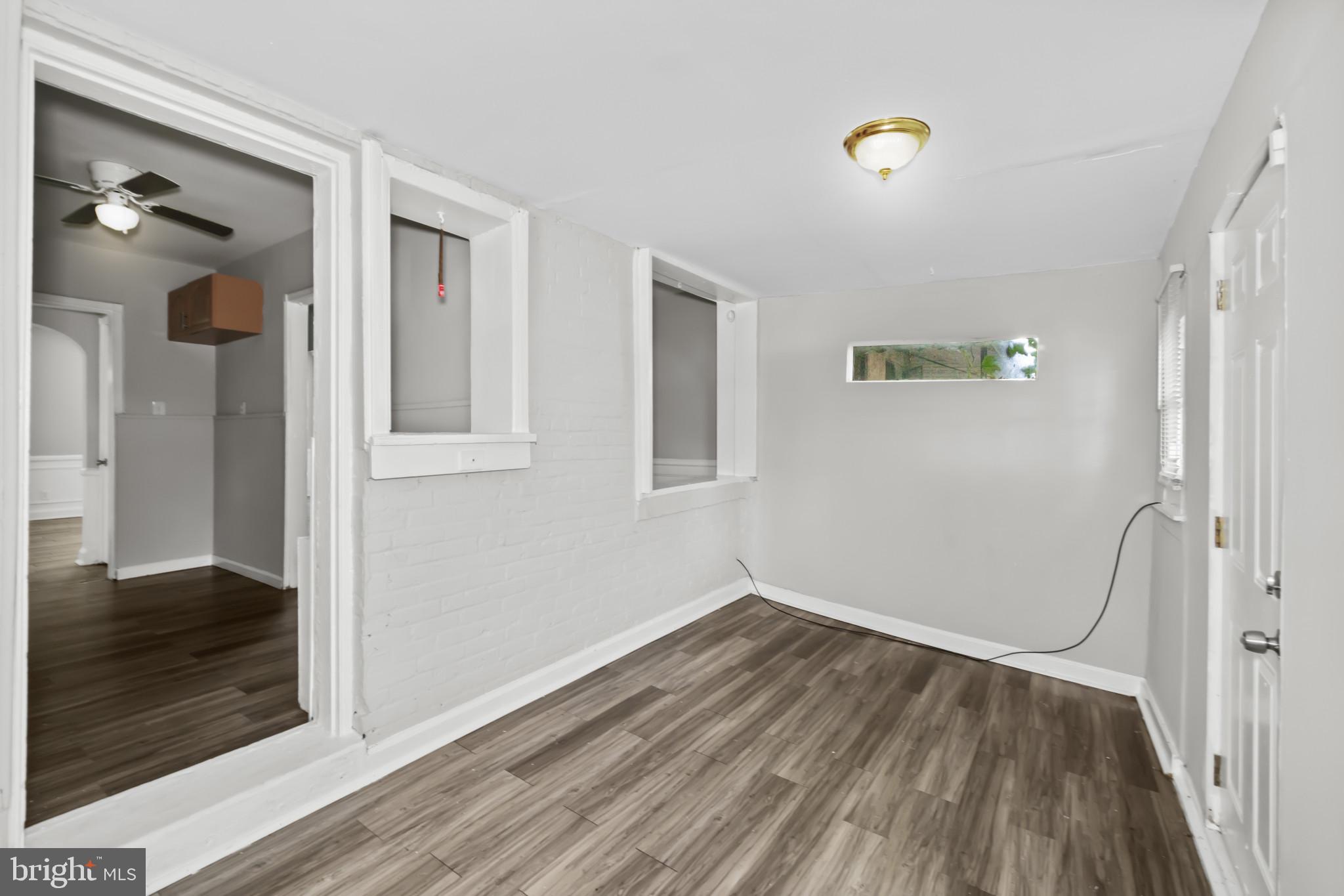 MIDTOWN EDMONDSON - Residential