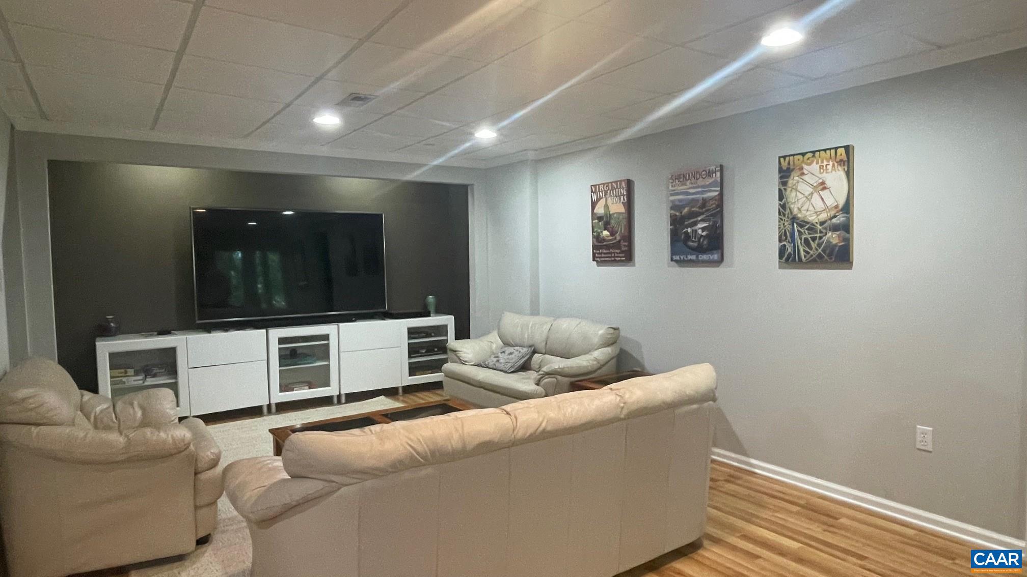 WINDWOOD COVES - Residential