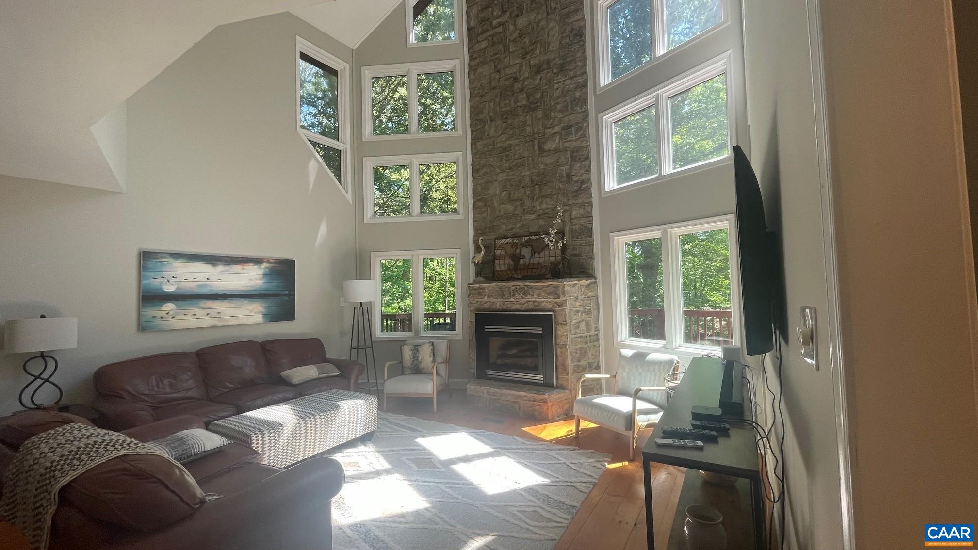 WINDWOOD COVES - Residential