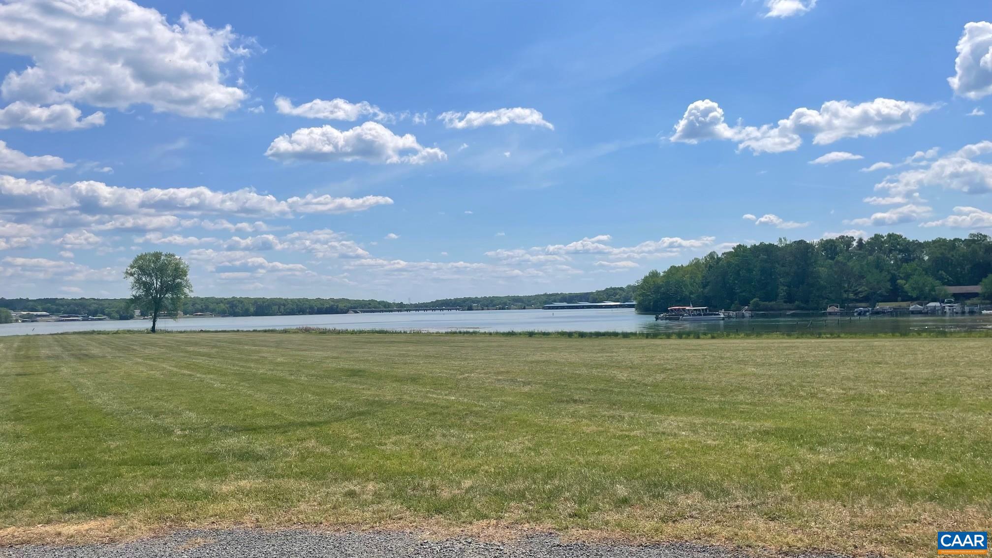 WINDWOOD COVES - Residential