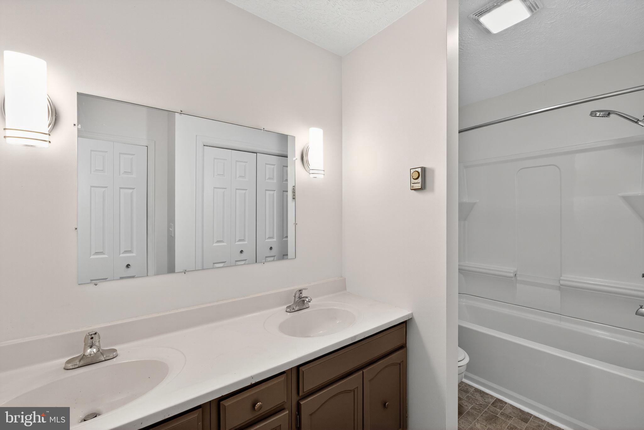 AUGUSTA - Residential