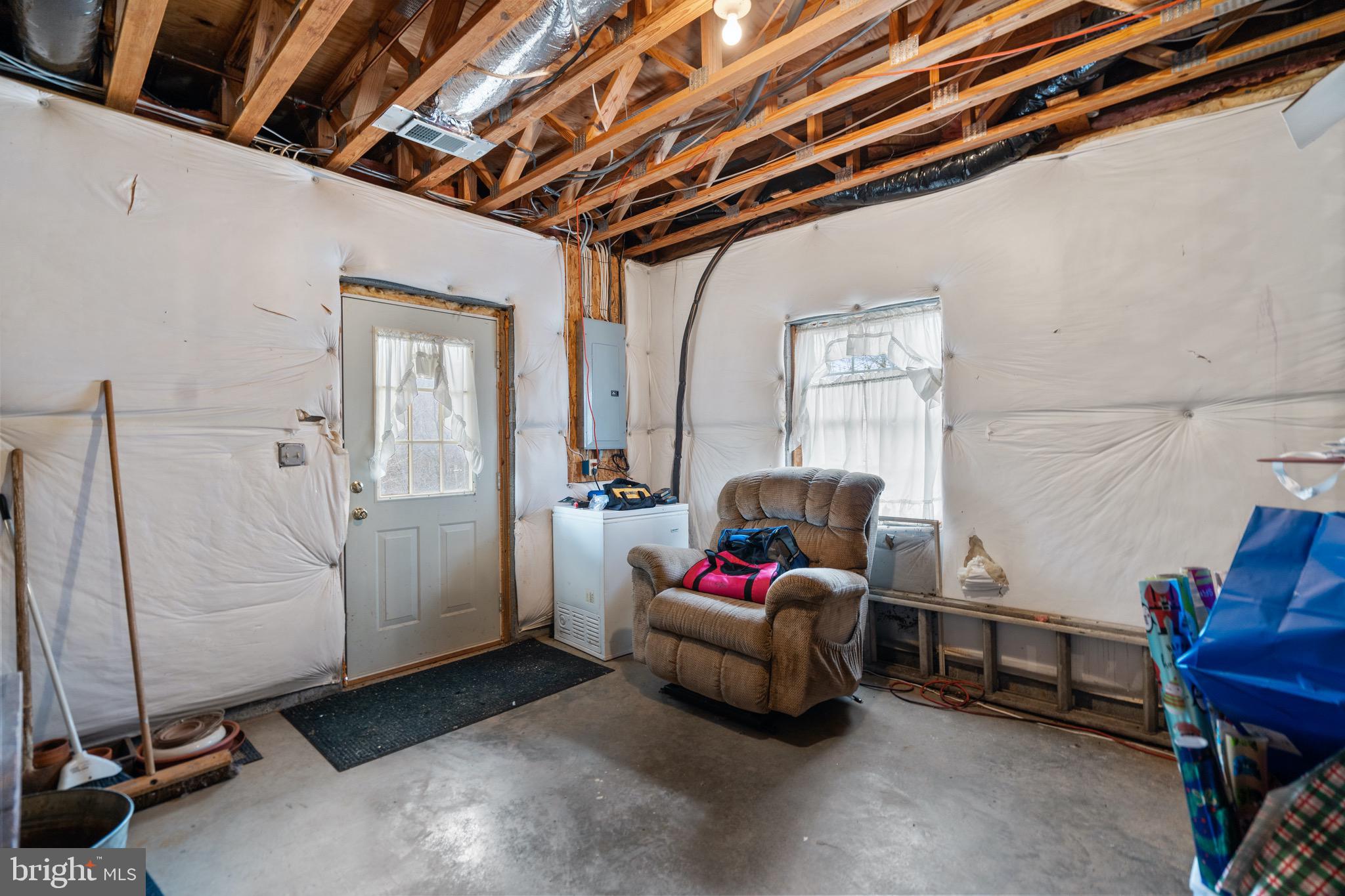 AY VIEW ESTATES - Residential