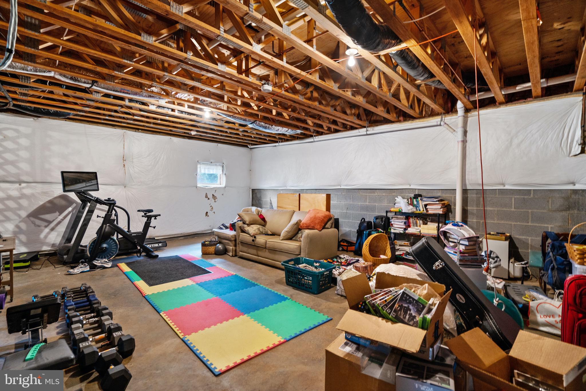 AY VIEW ESTATES - Residential