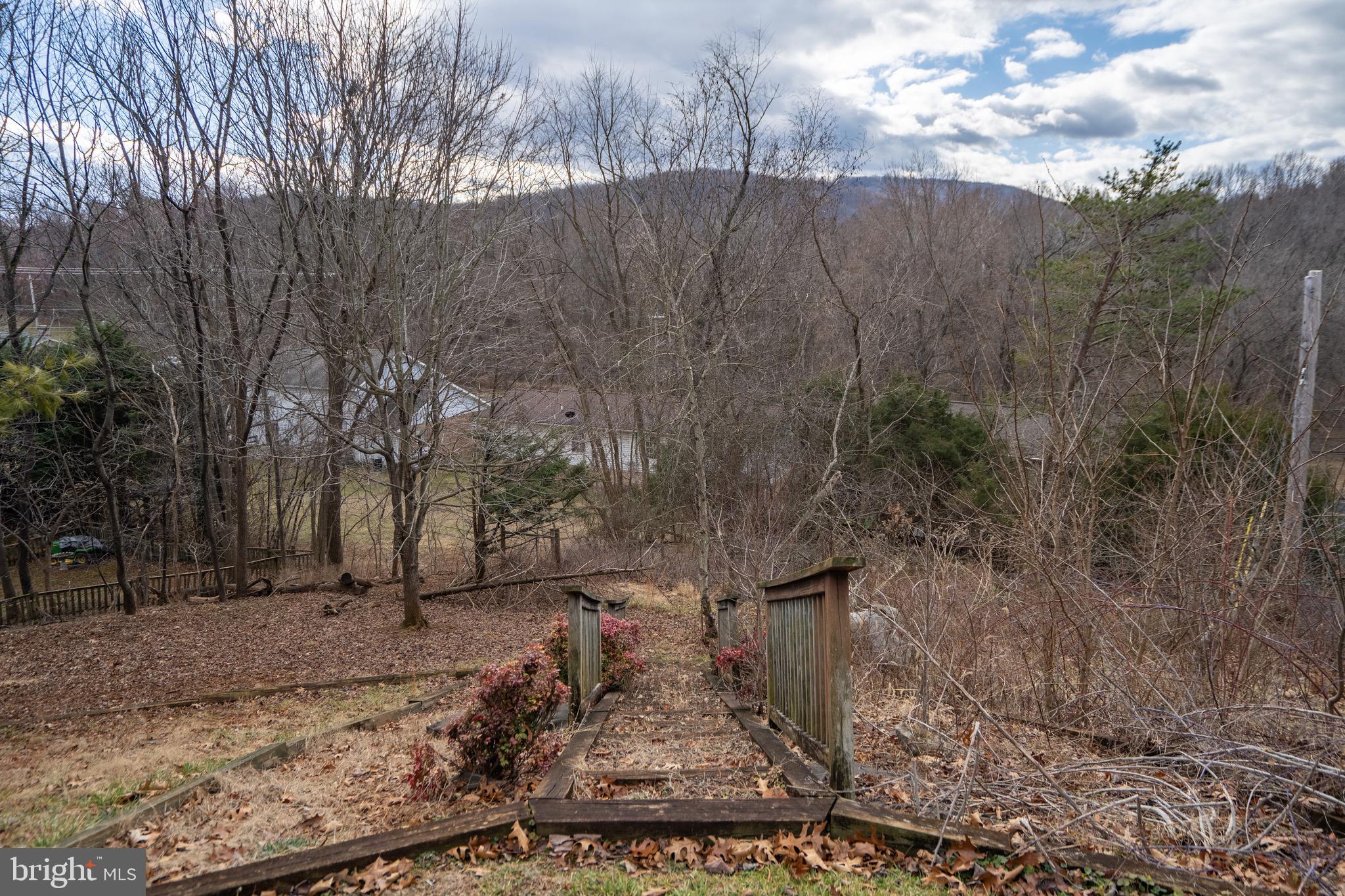 AY VIEW ESTATES - Residential