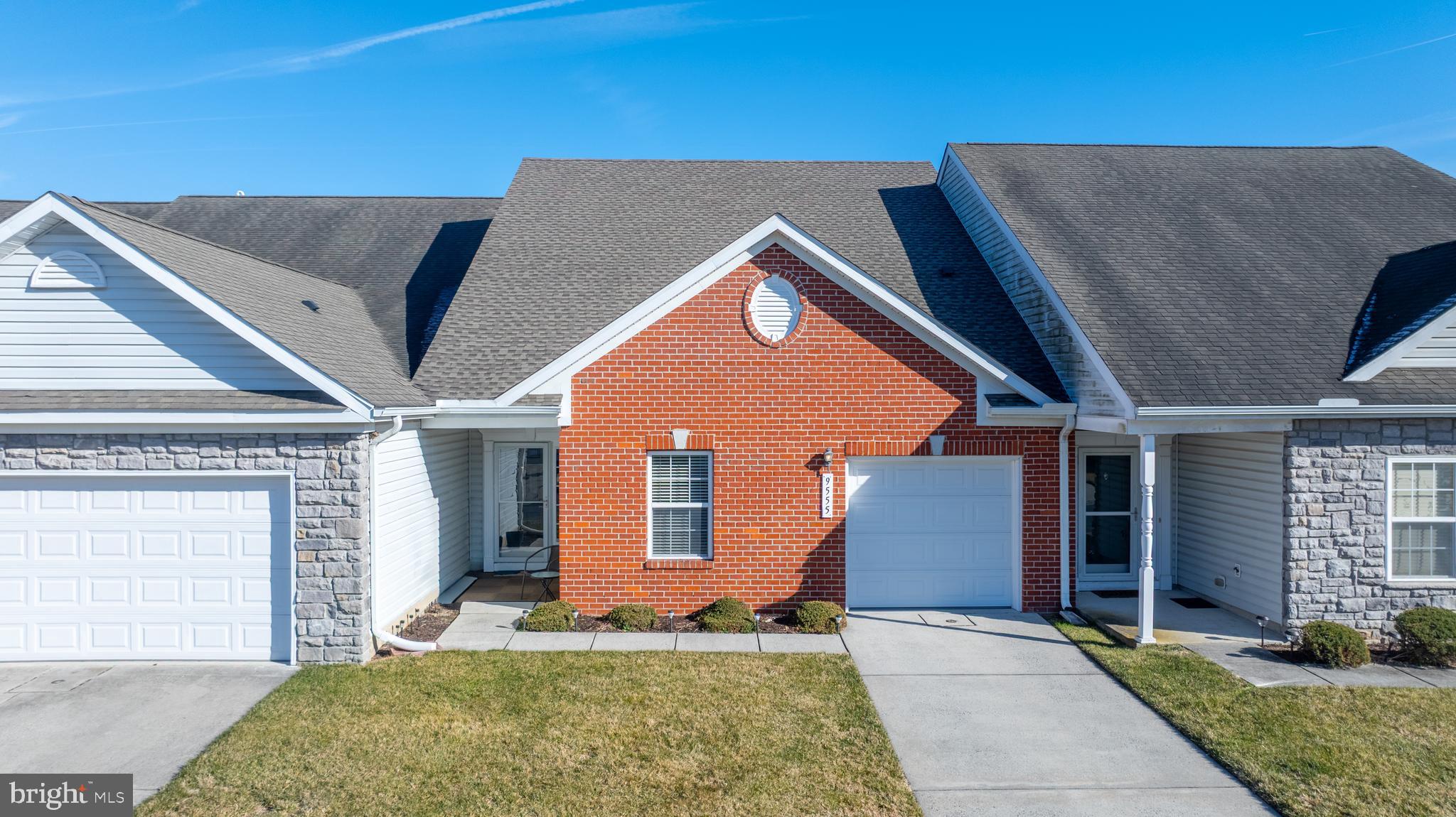 WOOD CREEK GOLF COMM - Residential