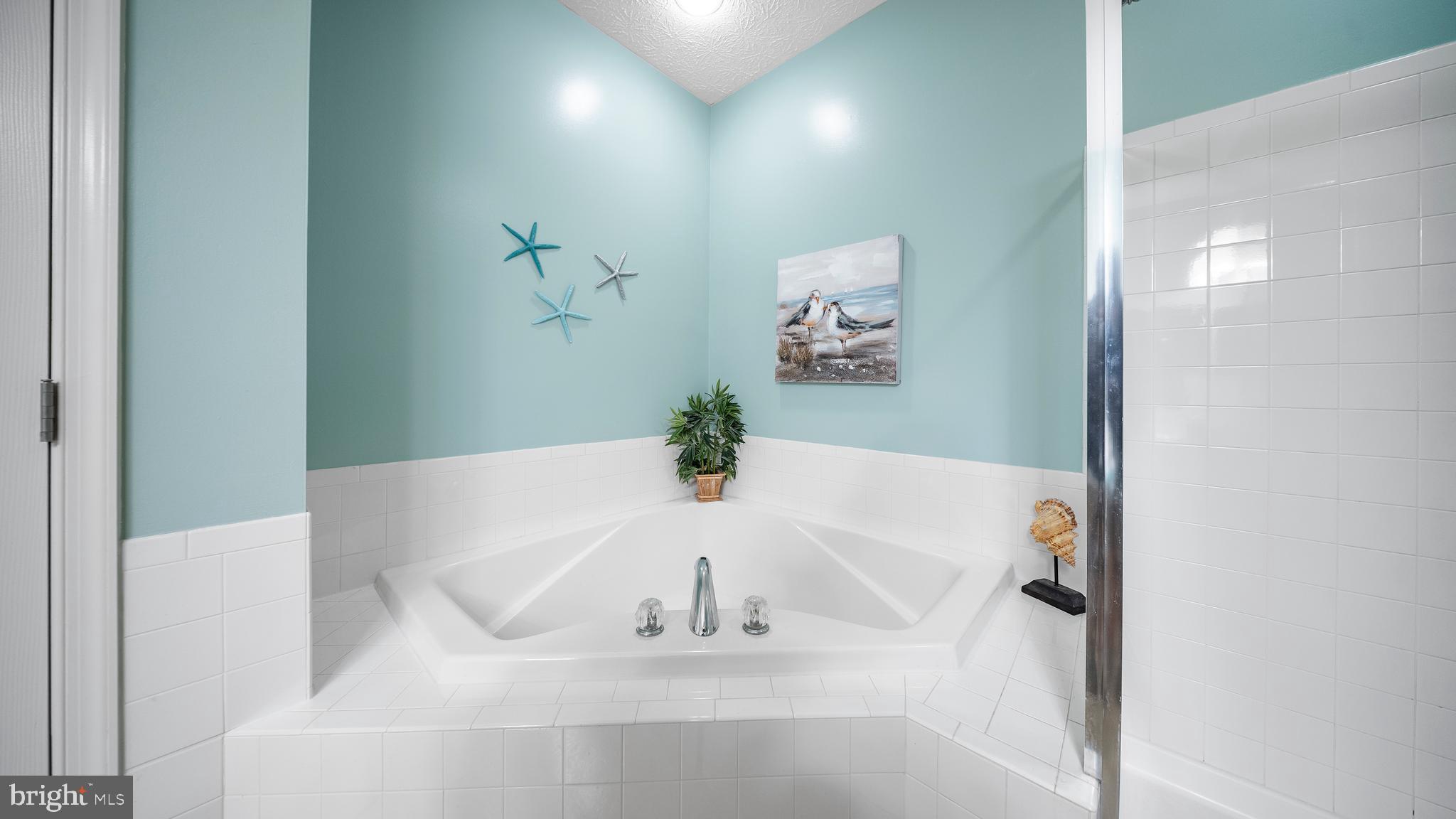 WOOD CREEK GOLF COMM - Residential