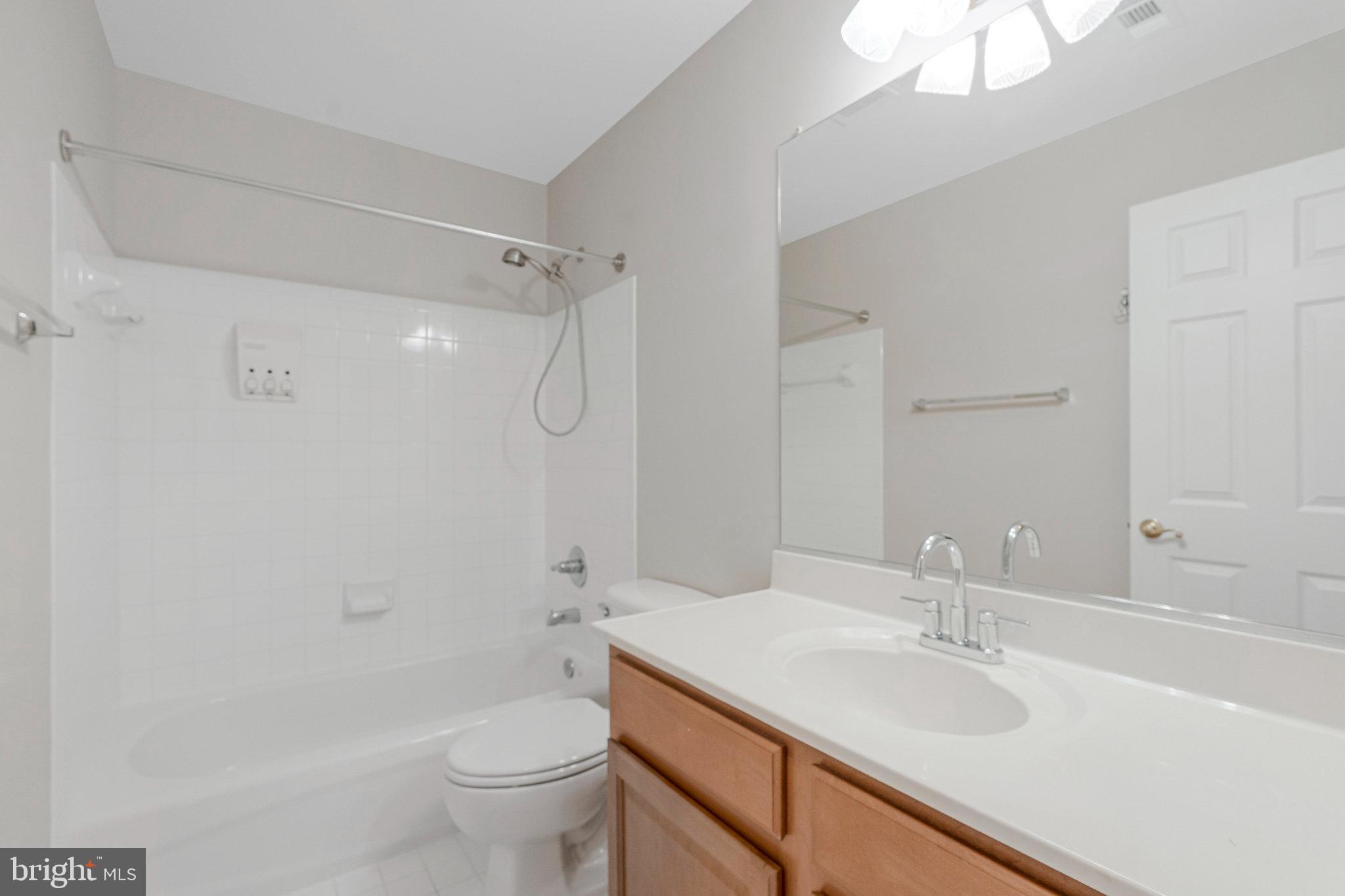 BELMONT GREENE - Residential