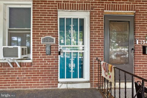 Townhouse For Sale - 1365 Dyre Street<br/> PHILADELPHIA, PA 19124