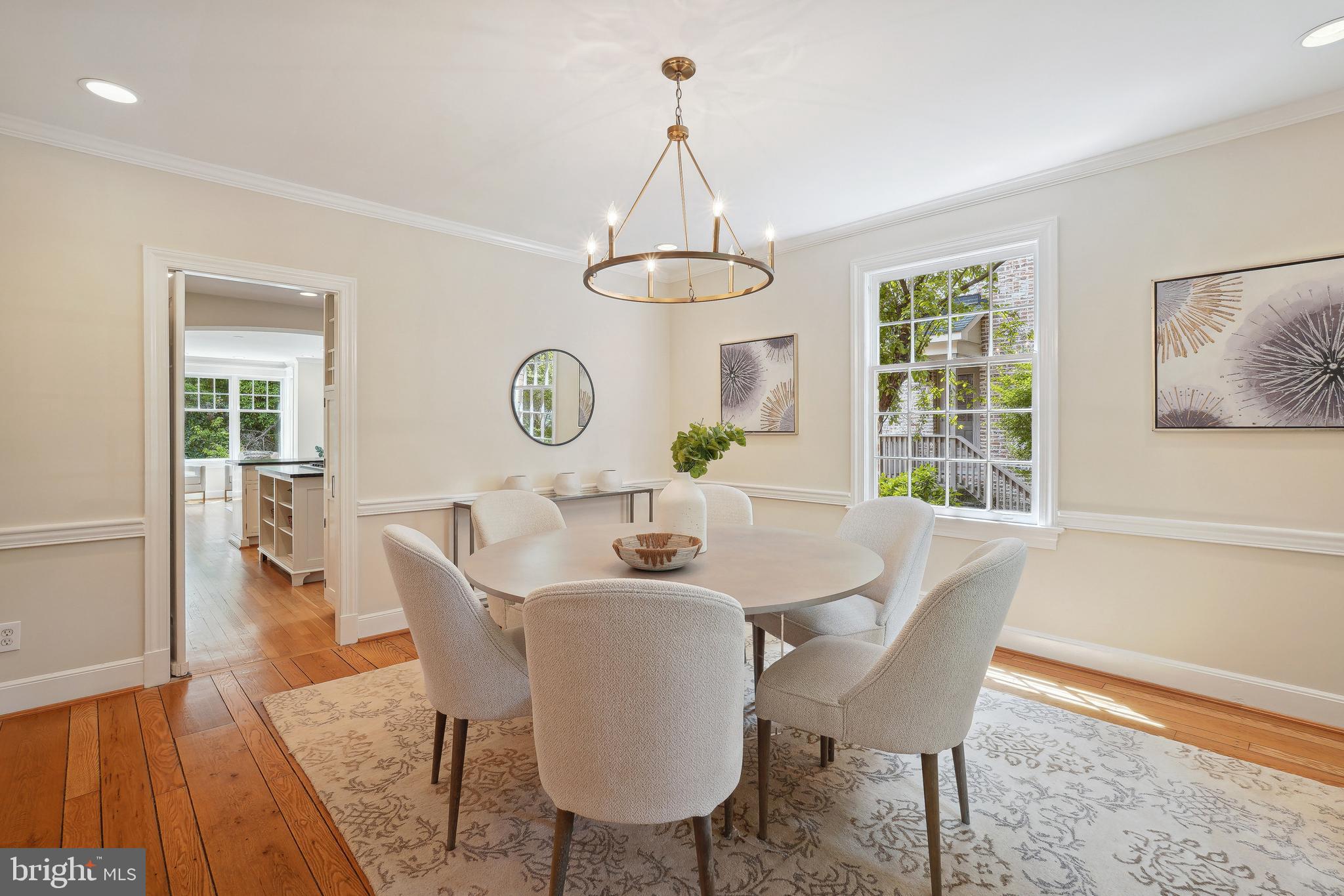 NORTH CLEVELAND PARK - Residential