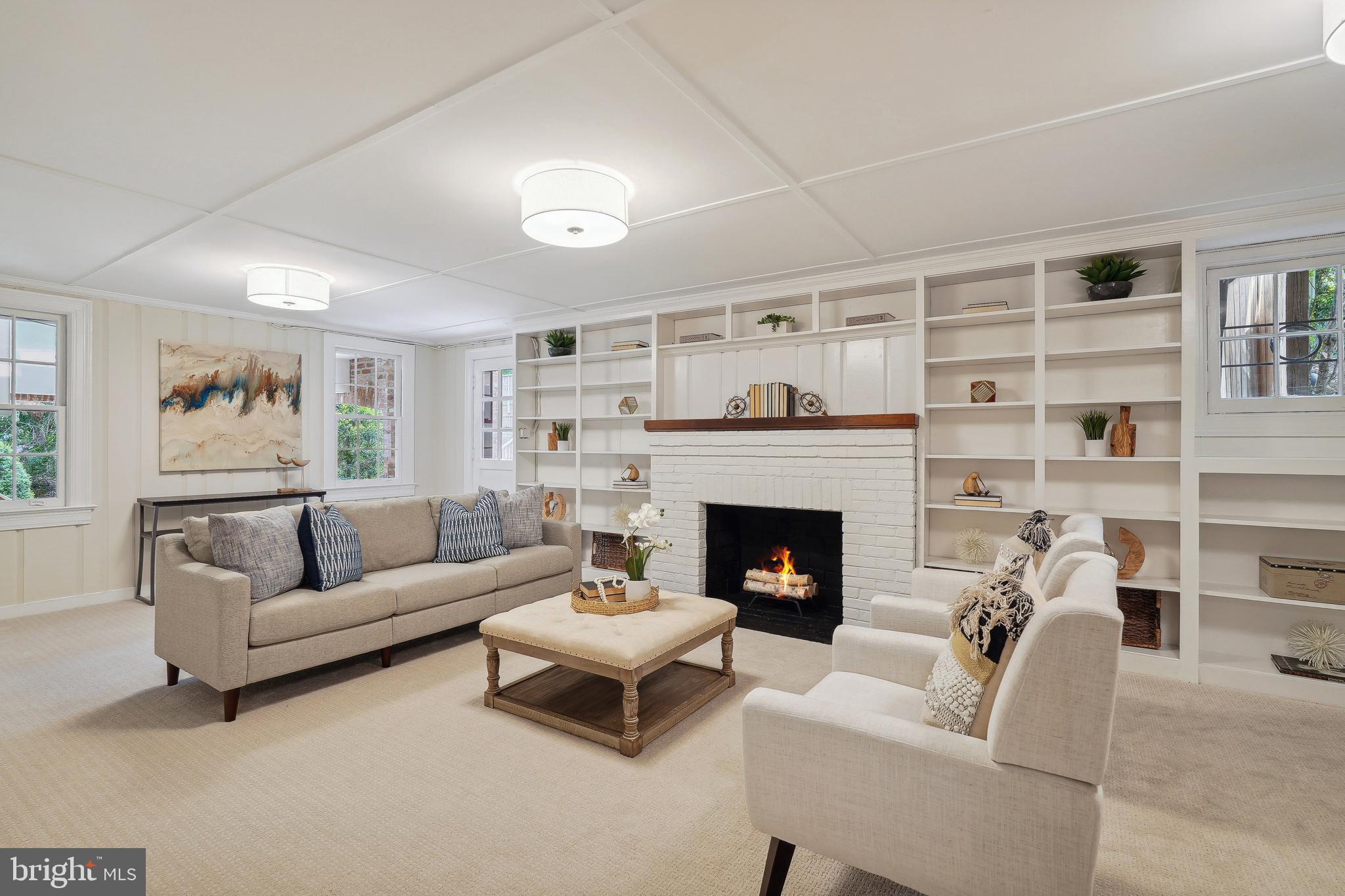 NORTH CLEVELAND PARK - Residential