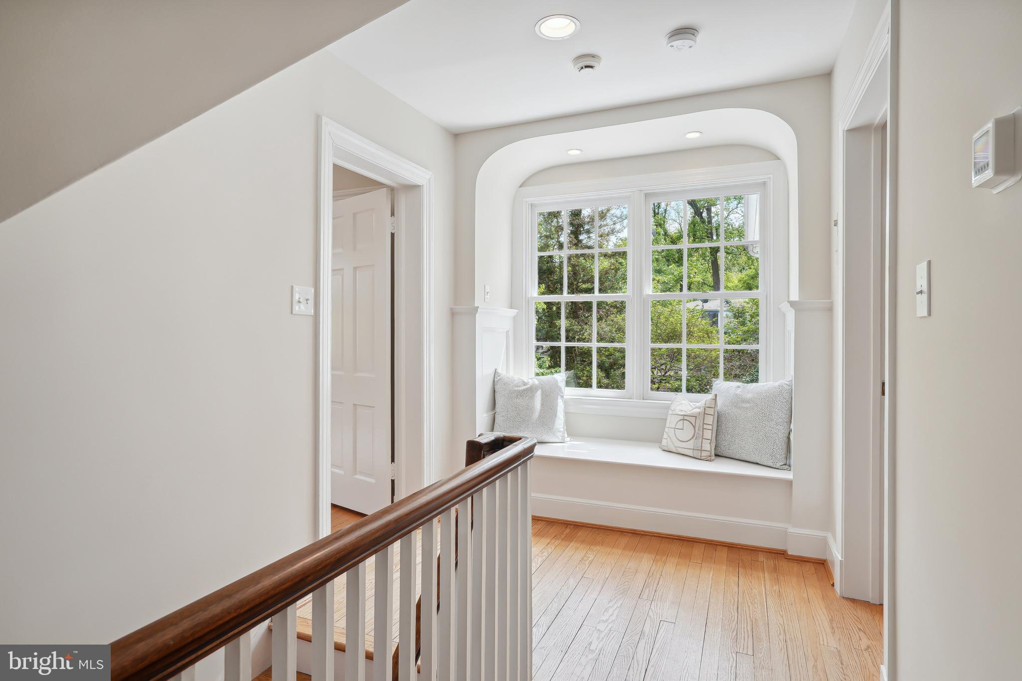 NORTH CLEVELAND PARK - Residential