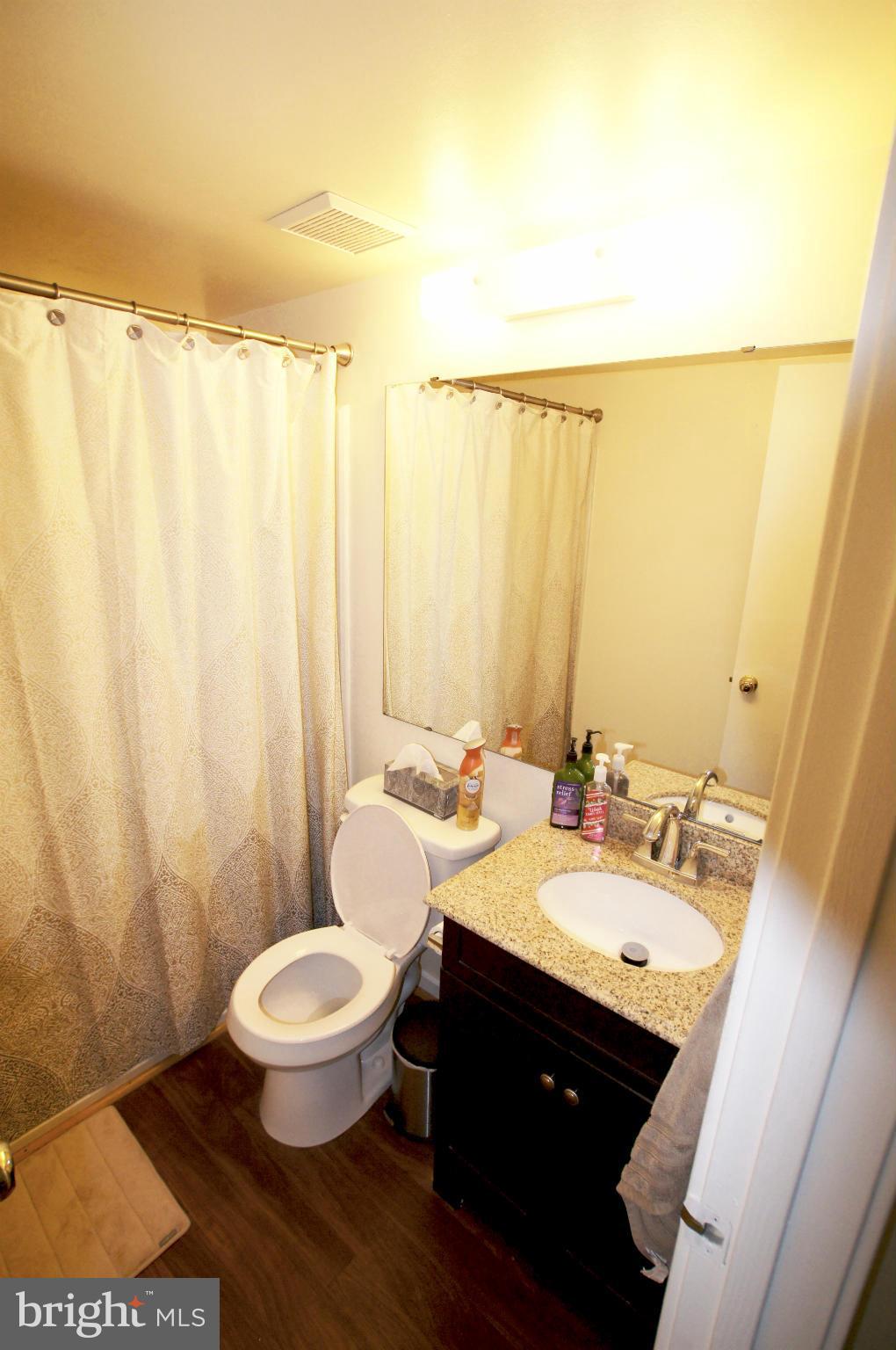 CHRISTOPHER COURT - Residential Lease