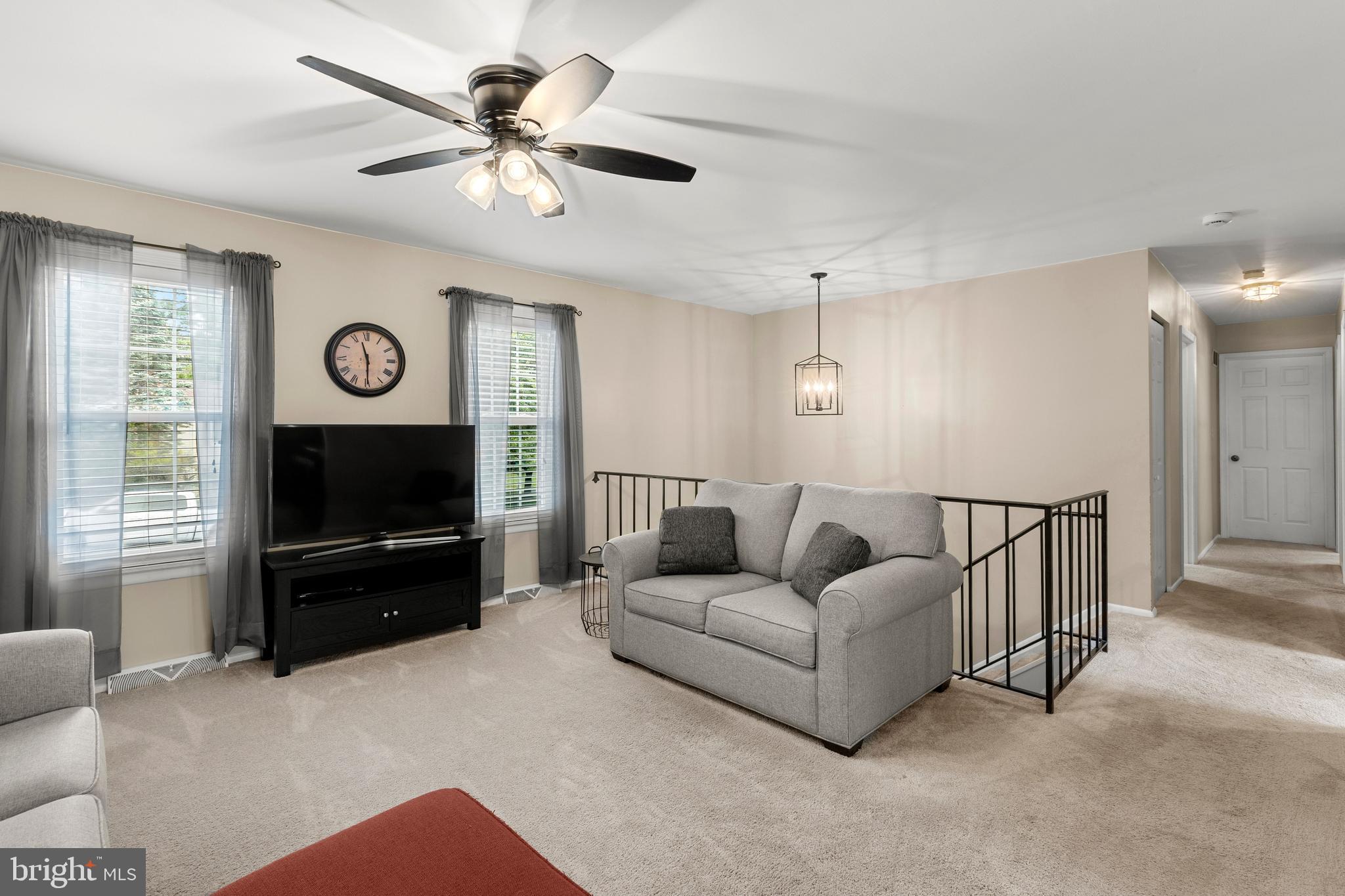 3339 PIN OAK CIRCLE