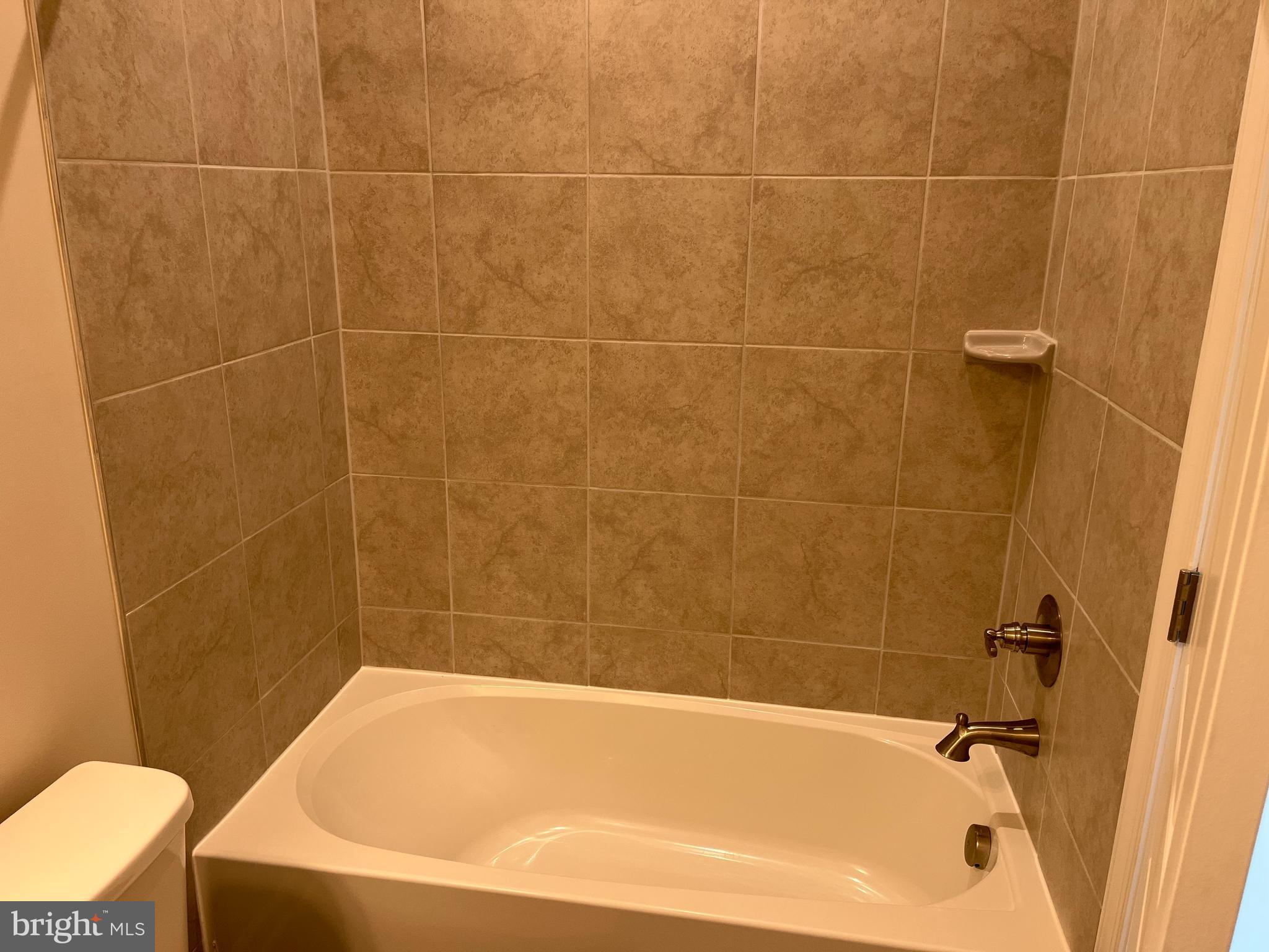 PARKSIDE - Residential Lease