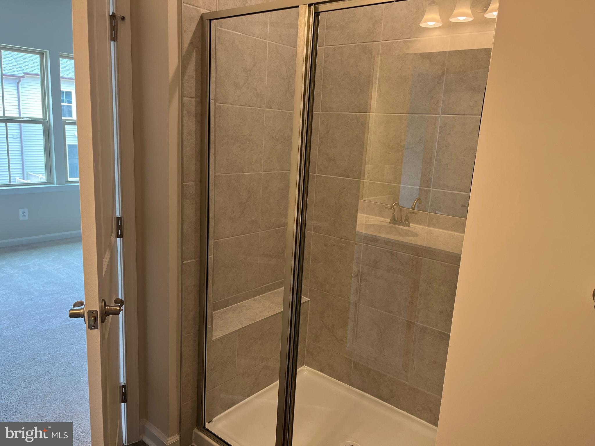 PARKSIDE - Residential Lease