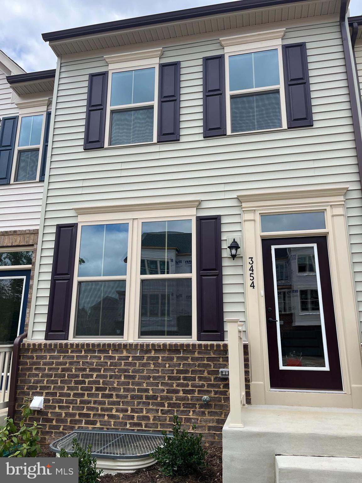 PARKSIDE - Residential Lease