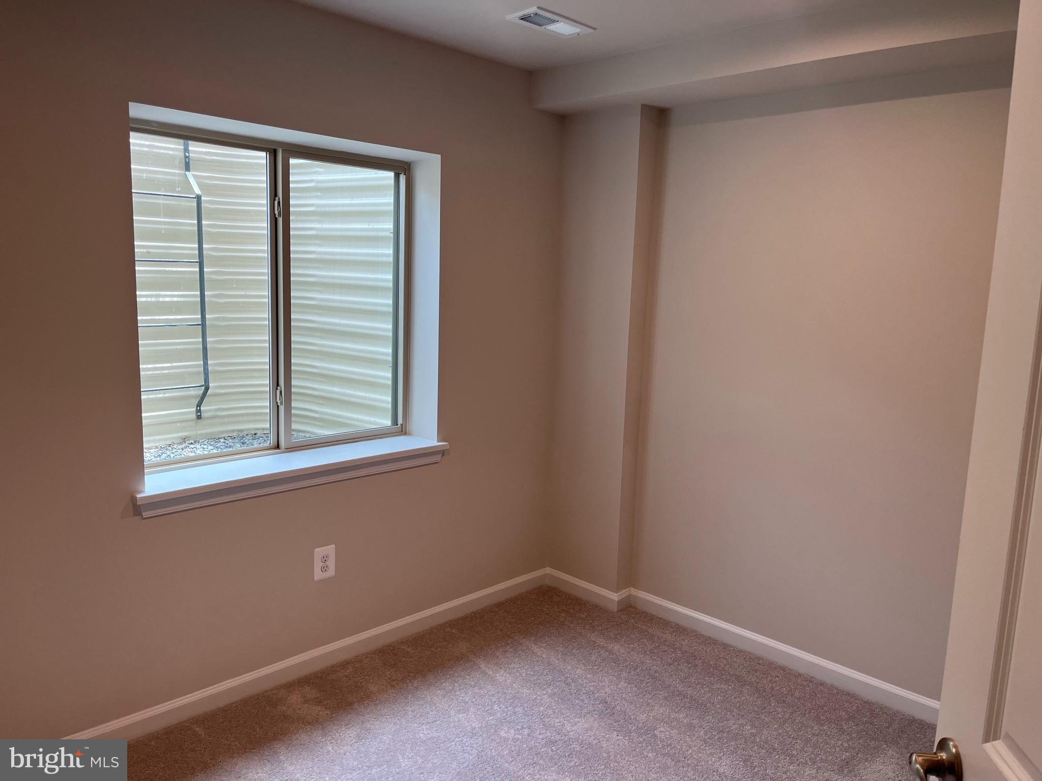 PARKSIDE - Residential Lease